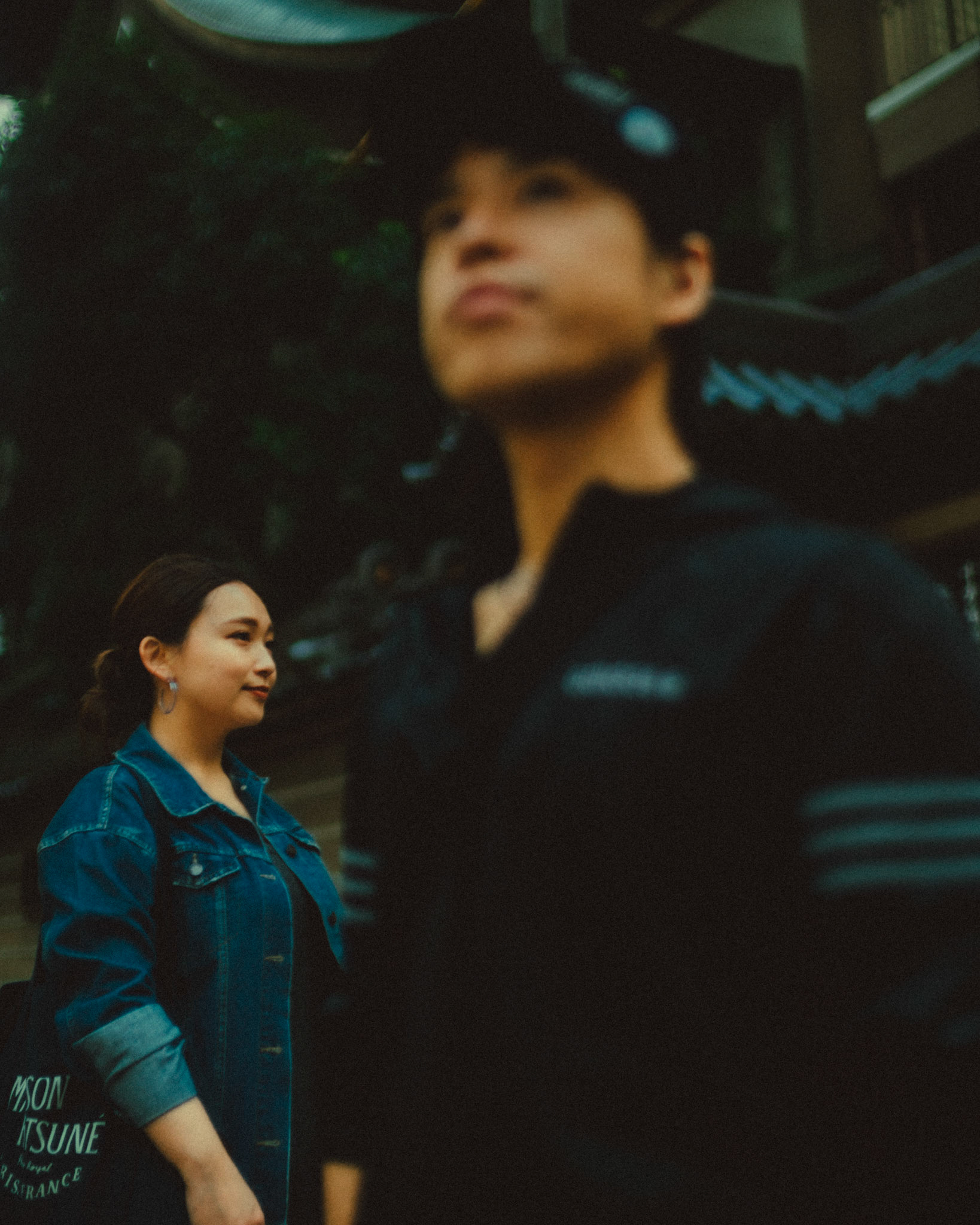 Street-style pre-wedding and engagement portraits outside Mangyoji Temple in Fukuoka, Japan, October 2018, Sony A7SII.