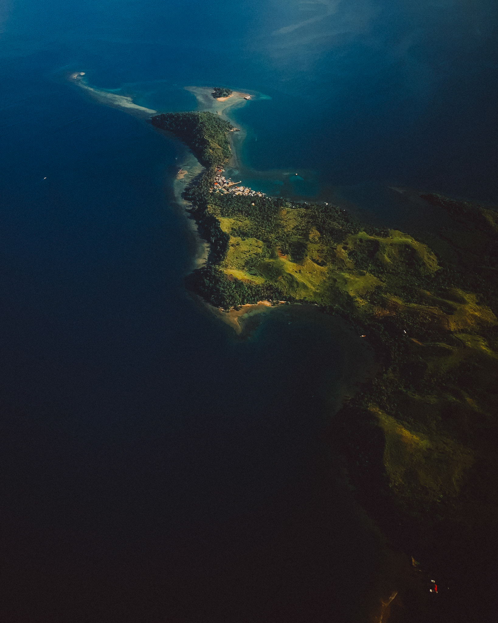 IAO to MNL over Surigao del Norte, Philippines, February 2020, Huawei P30 Pro.