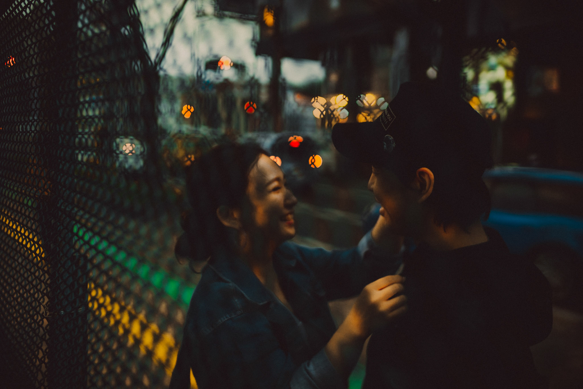 Street-style pre-wedding and engagement portraits along Kokutai-doro Avenue in Fukuoka, Japan, October 2018, Sony A7SII.