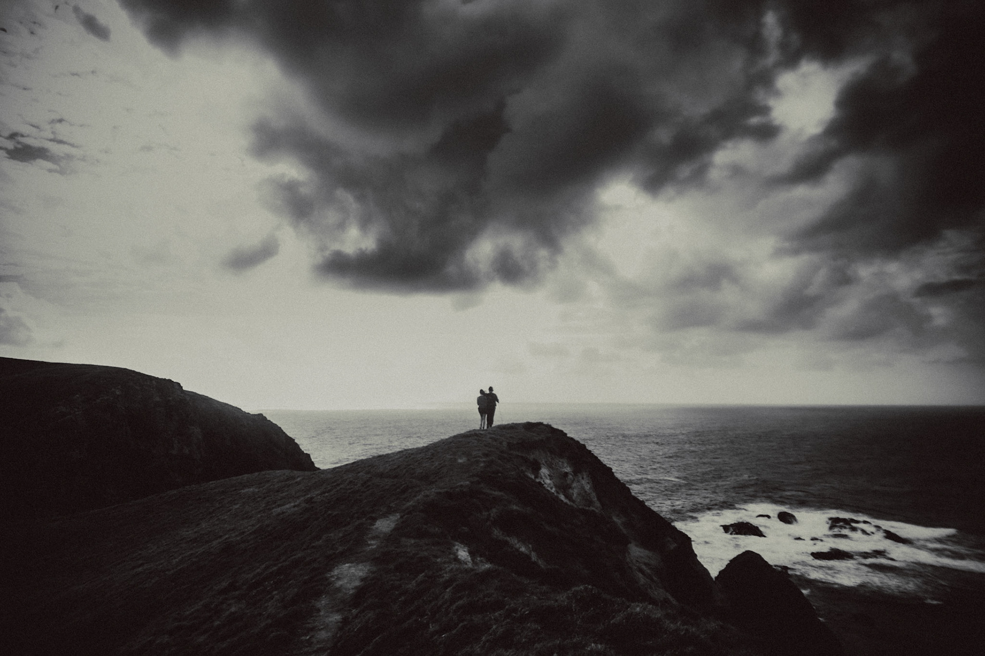 Adventure couple portraits at Chamantad-Tinayan Viewpoint overlooking the Luzon Strait in Sabtang, Batanes, Philippines, Southeast Asia, November 2014, Canon EOS 6D.
