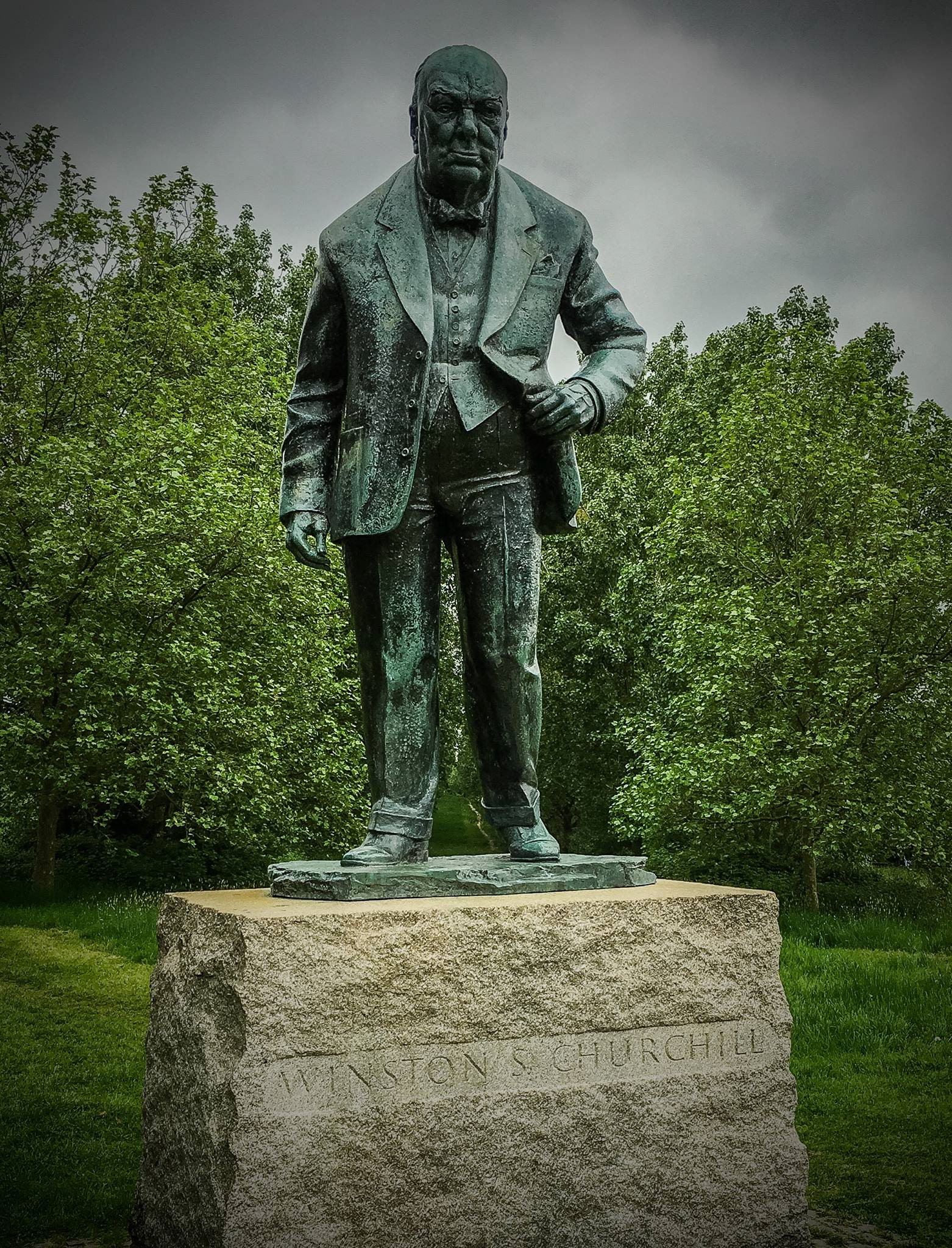 Churchill Statue, Woodford Green
