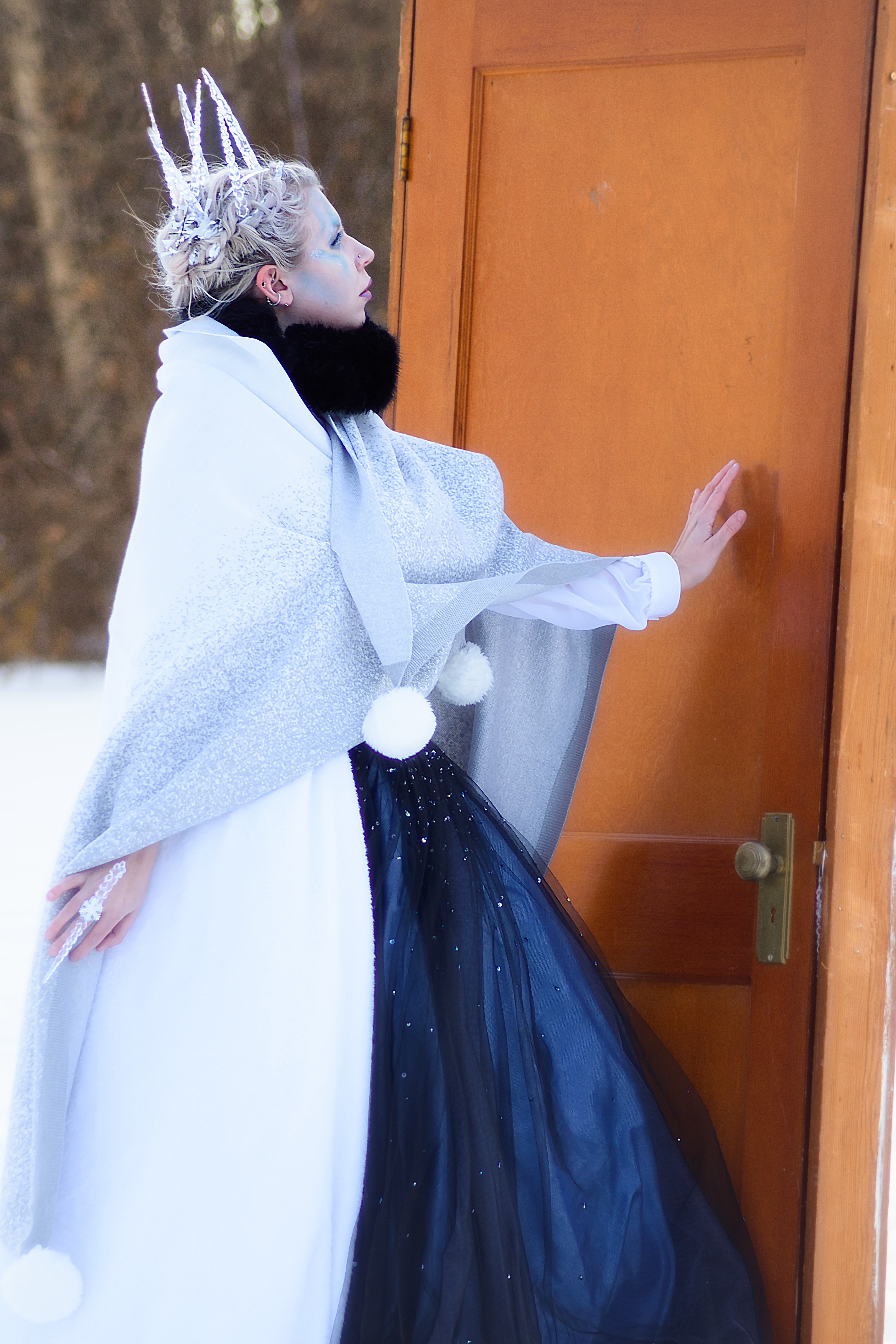 HMUA: Vampire Nomad Palette - Model: Meagan Sara