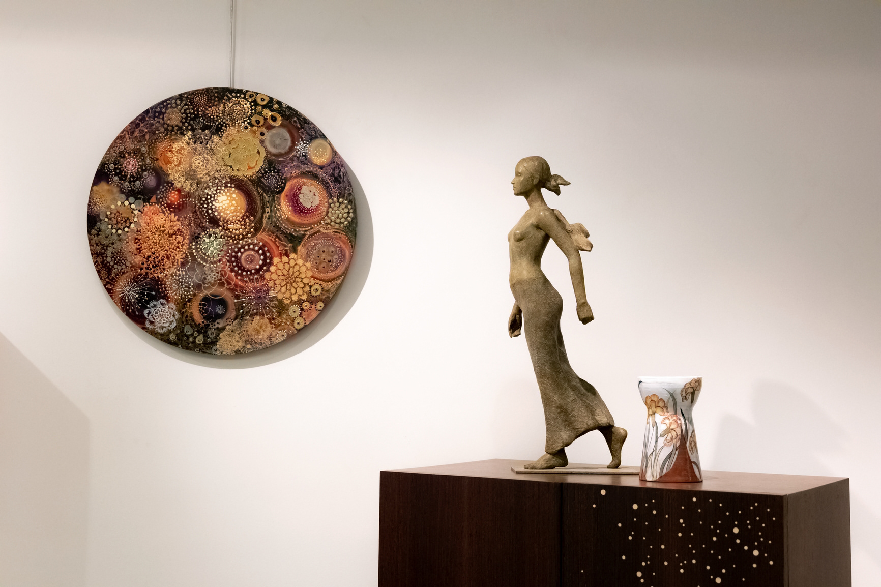Panneau en bois peint - 630€ - Sculpture bronze - 4100€