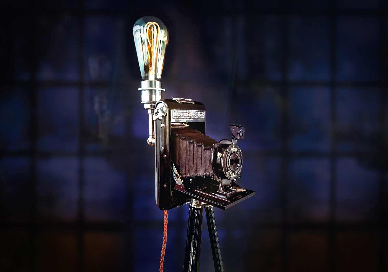 Upcycled Vintage 1930s Art Deco Soho Cadet London Camera Tripod Lamp