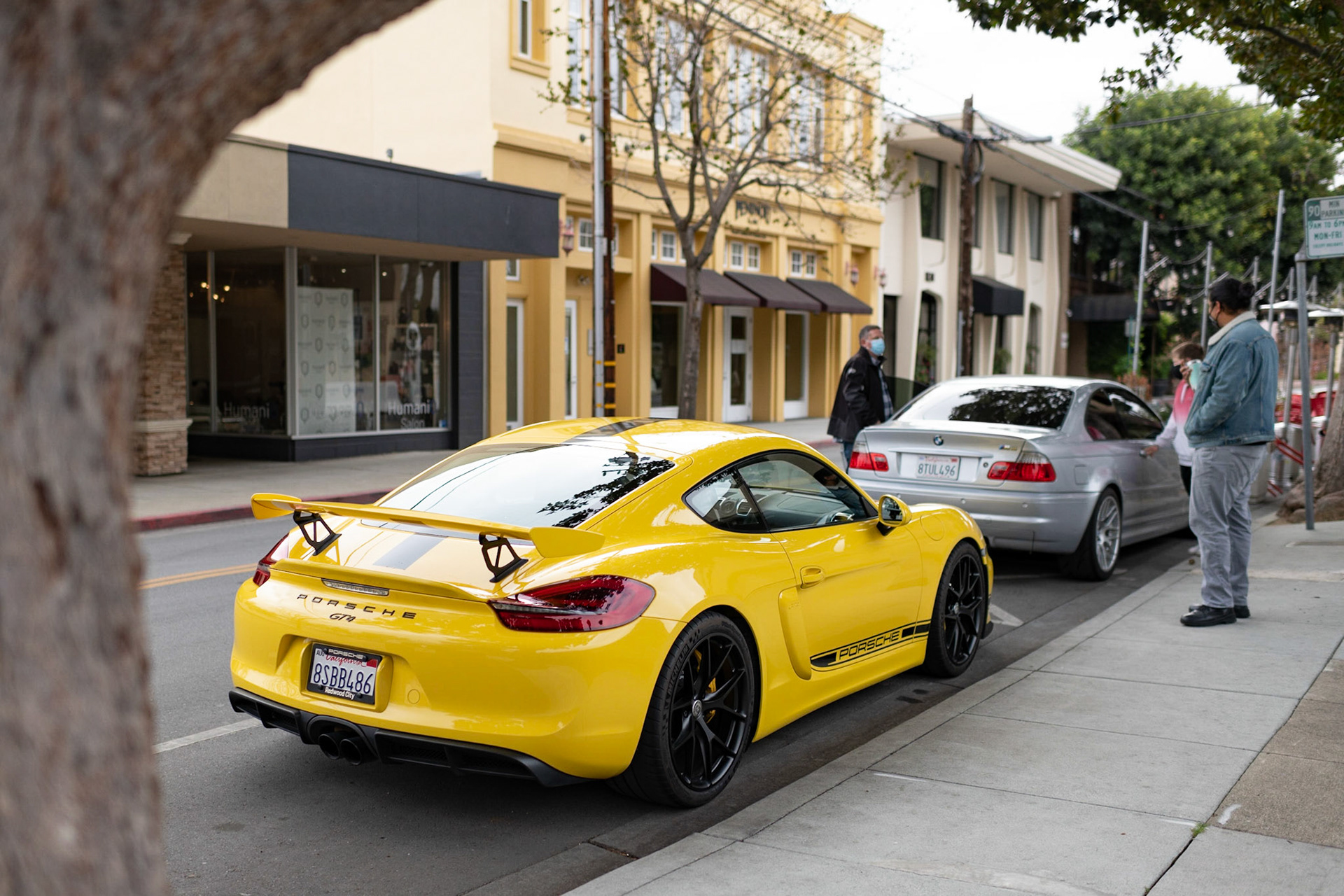 Racing Yellow Porsche 981 GT4