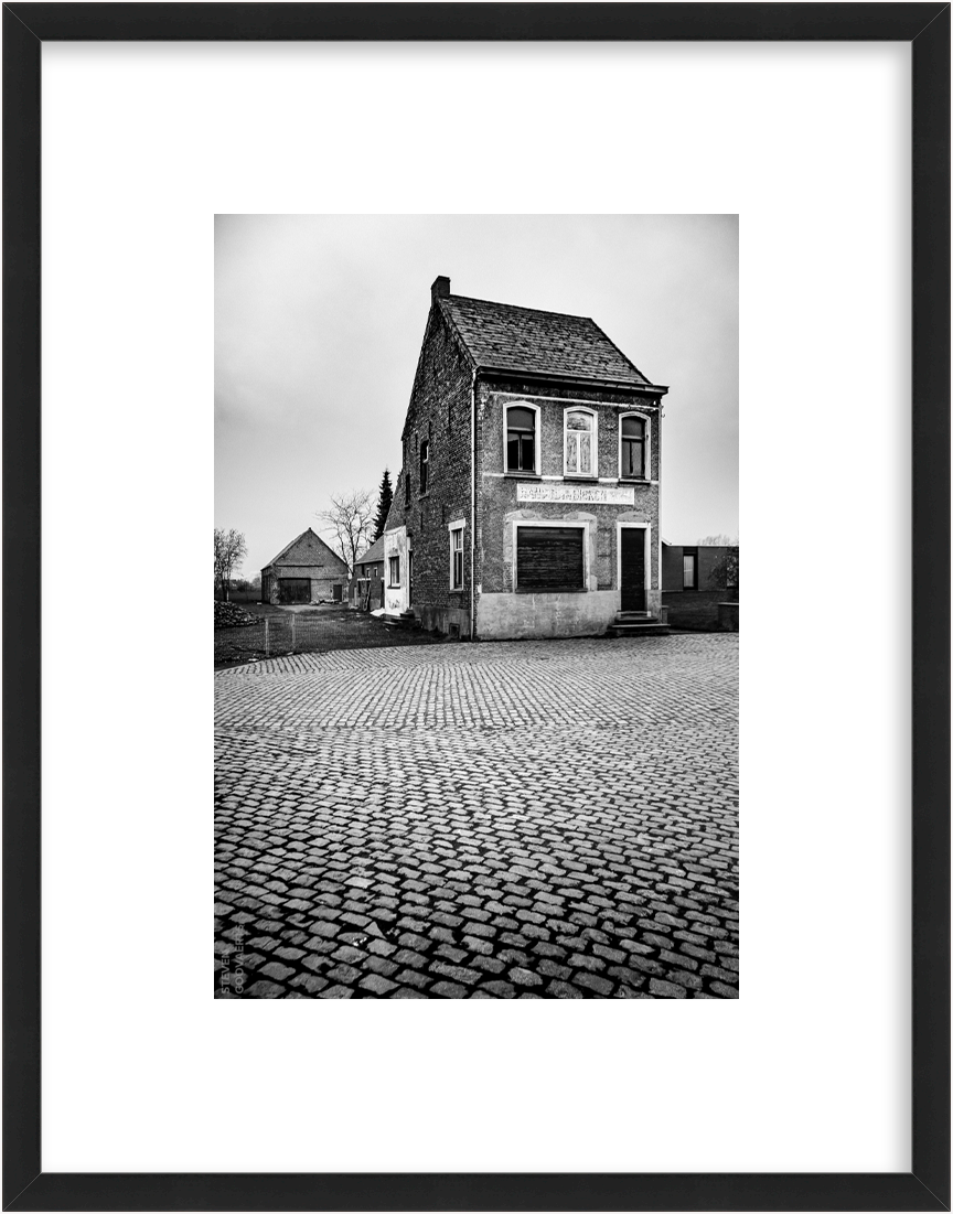 BelgiumBW_LE004_black