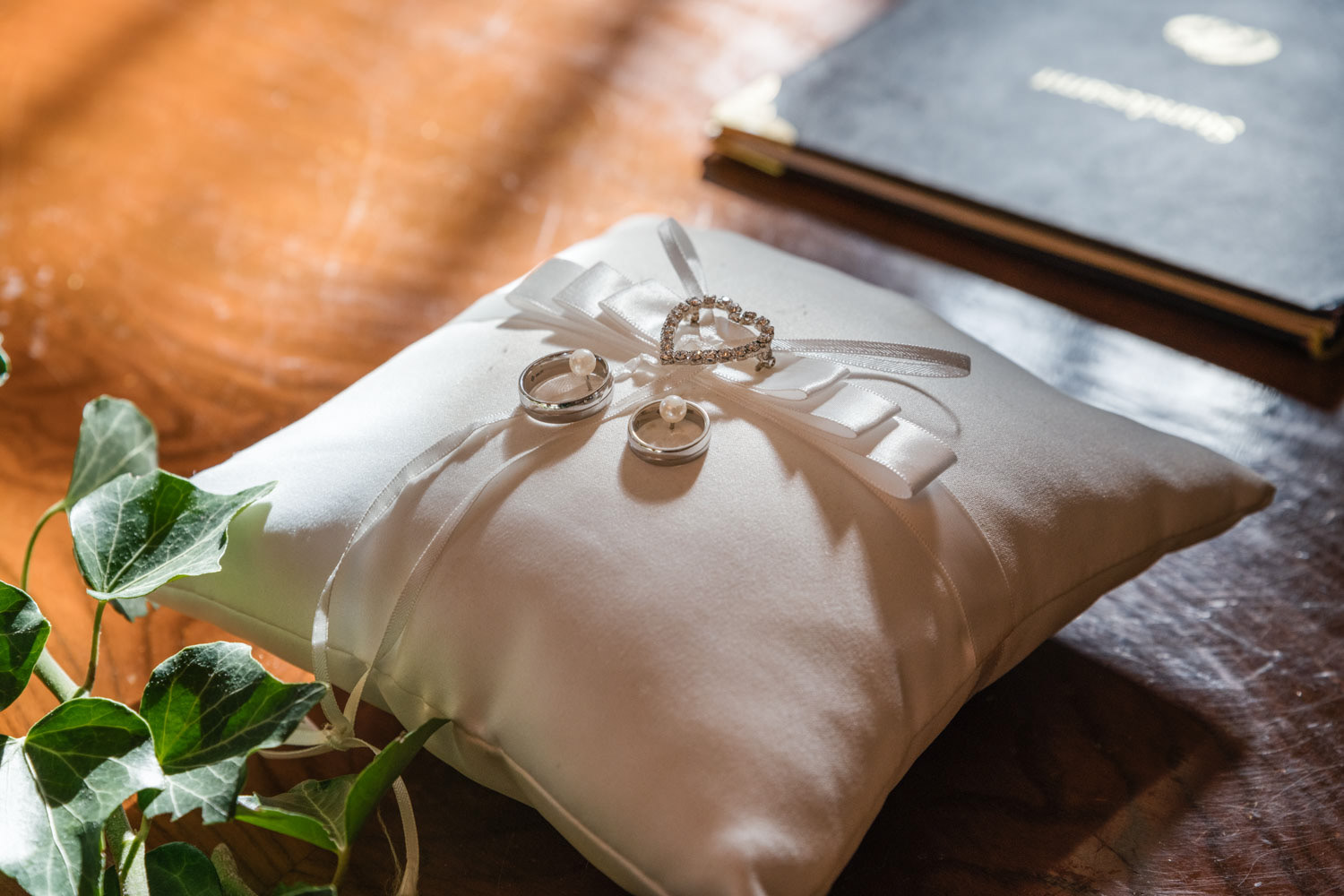 Hochzeit_Salzburg_Schloss_Mattsee_Hochzeitsfotograf_Thomas_Traschwandtner_Tau_Light_Media