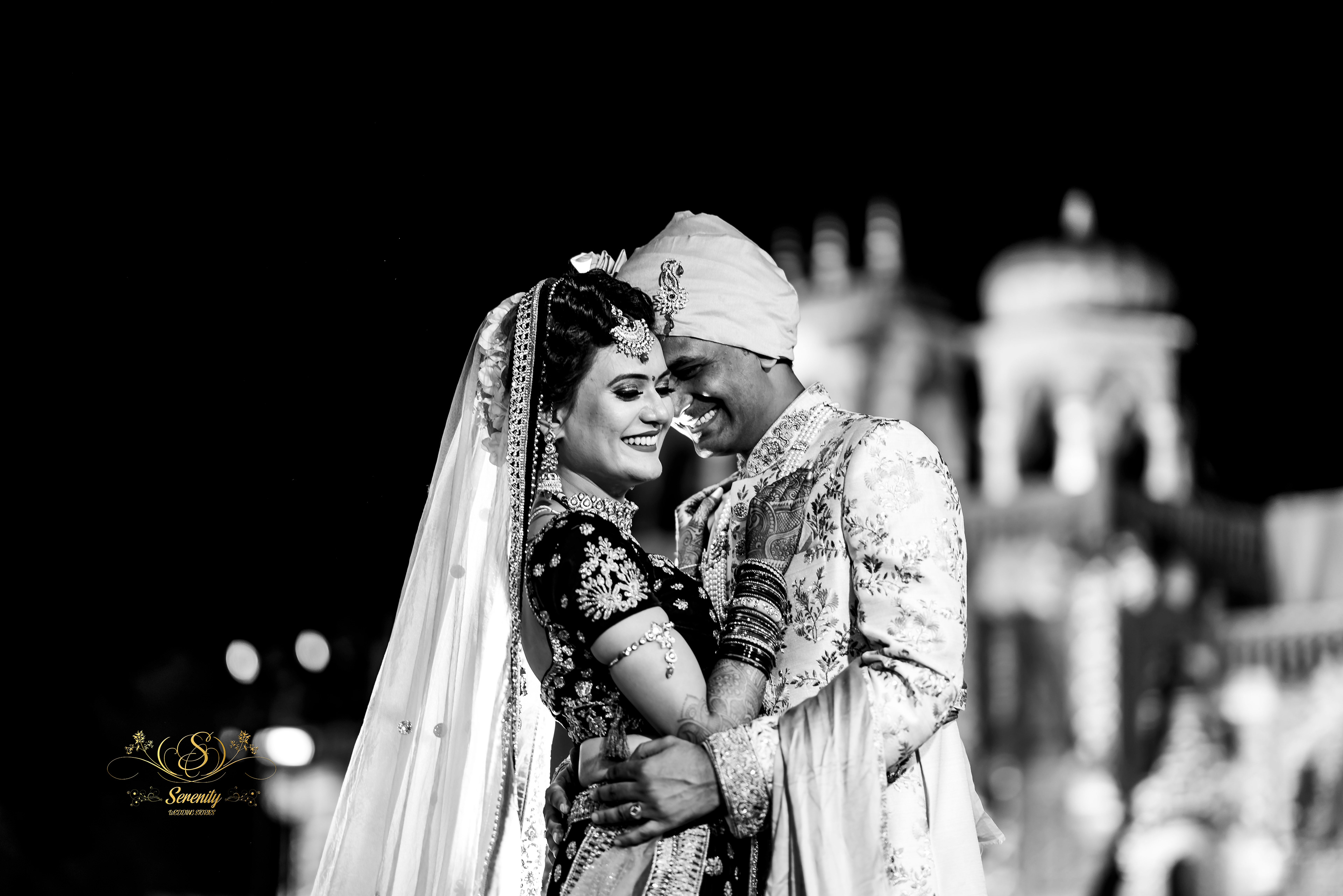 Omkar & Bhagyashree's Big Fat Indian Wedding covered by Best Wedding Photographer in Pune