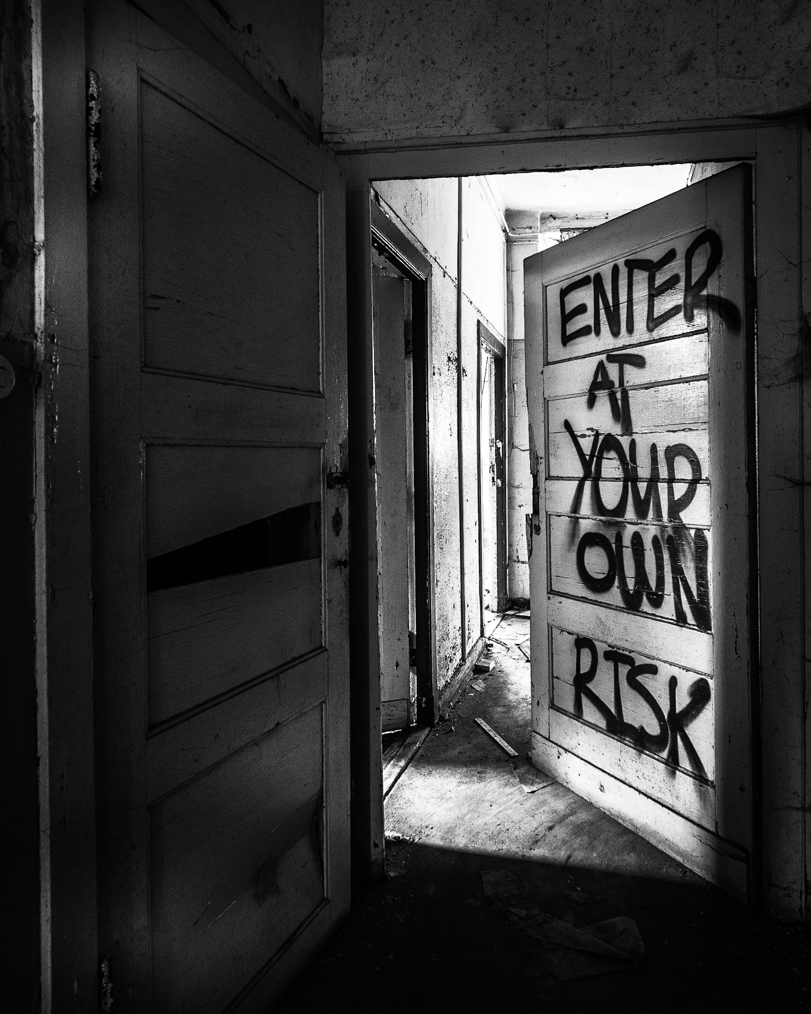 At your own Risk - Beelitzer Heilstätten