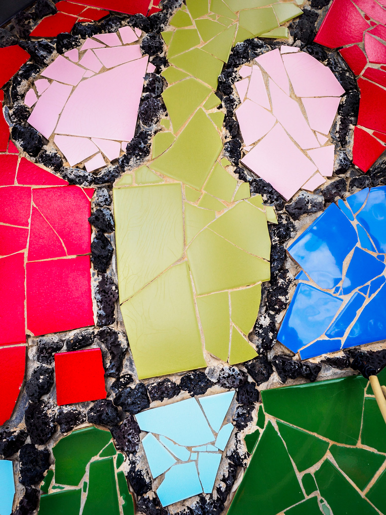 Wandmosaik in der Fundación César Manrique