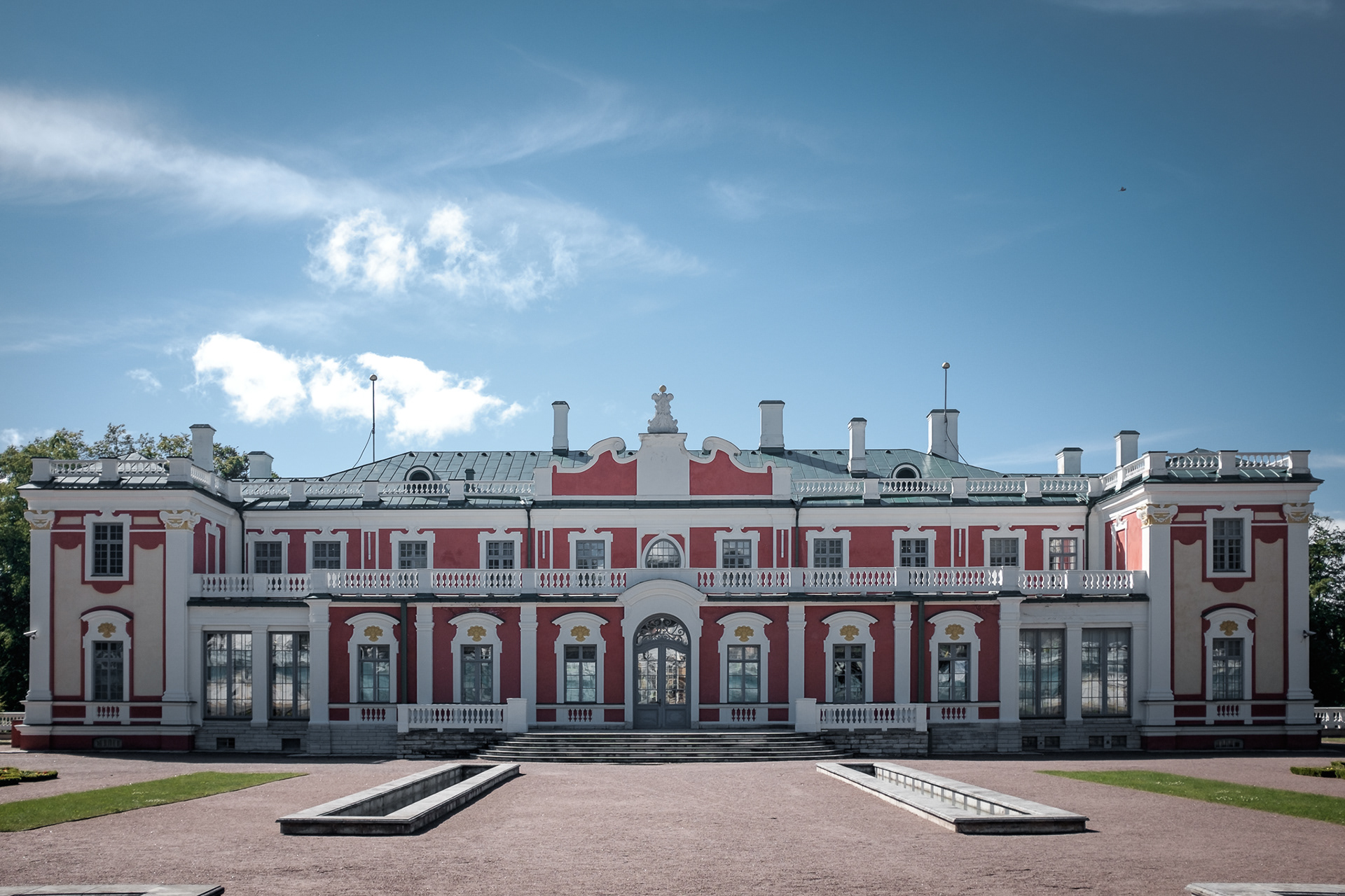 Kadriorg Palace - Letní sídlo cara Petra Velikého pojmenované po jeho ženě Kateřině I., dnes muzeum umění
