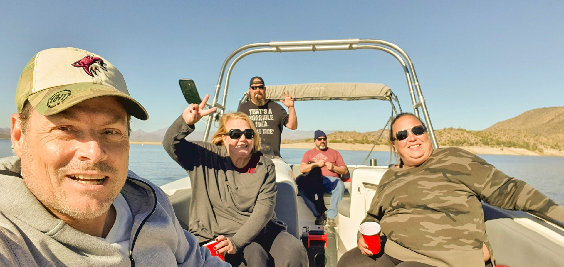 Party people make some noise!