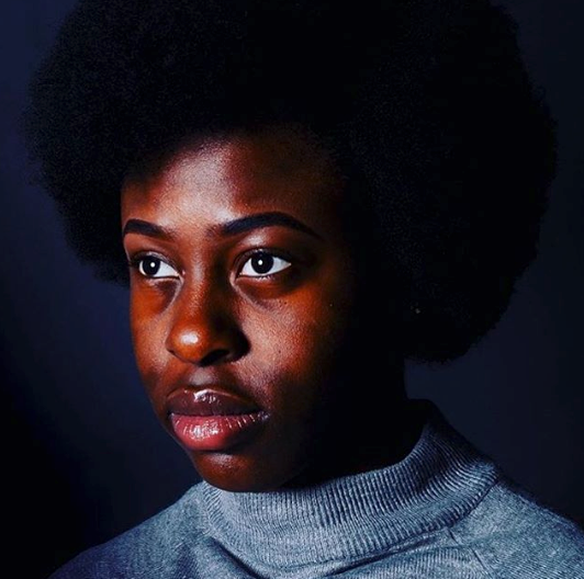 Expressive head shot photography exploring the gaze theory