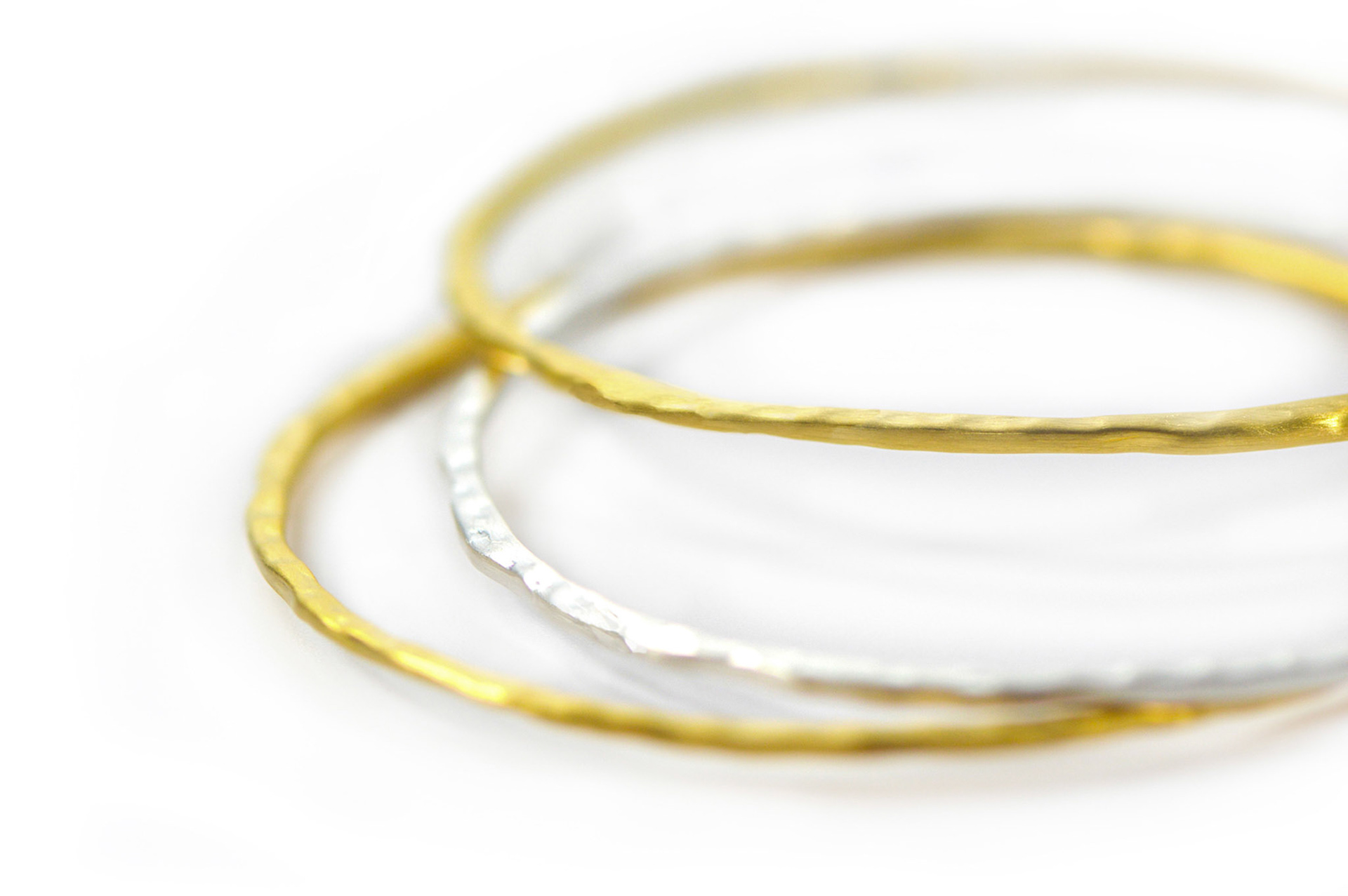gold and silver bracelets for Sia shafer - product and creative jewellery photographer