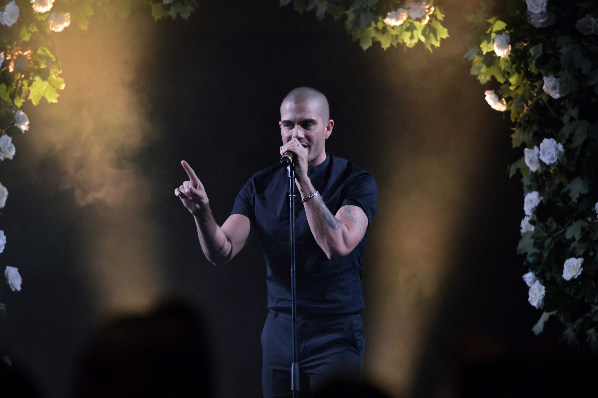 Max George from The Wanted, Singing on the stage at the 2019 Manchester Fashion Festival - runway photographer
