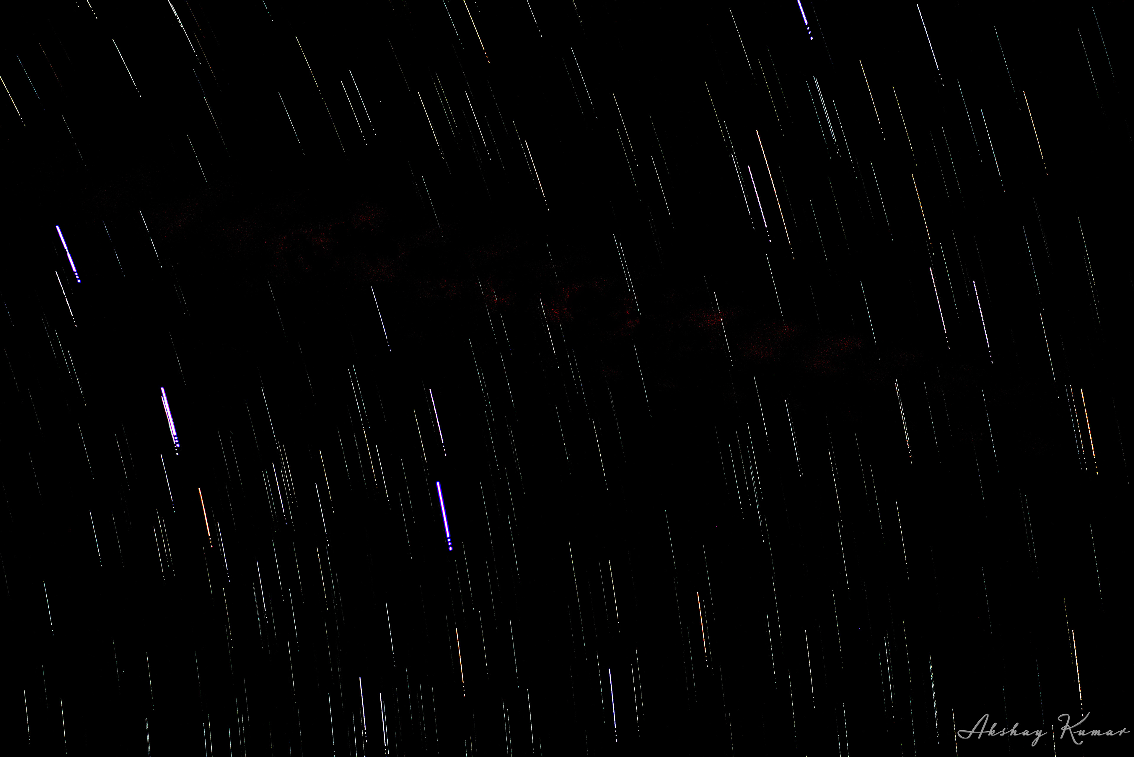 Star trails containing portion of the Ursa Major. Other visible stars include 20CVn, 83UMa, κ2Boo, λBoo, Alcor (80UMa), α2CVn, Mizar (ζUMa), Benetnasch (ηUMa), Alkaid, Alioth (εUMa). Galaxies/Nebulae M101, NGC5457 are also part of the frame
