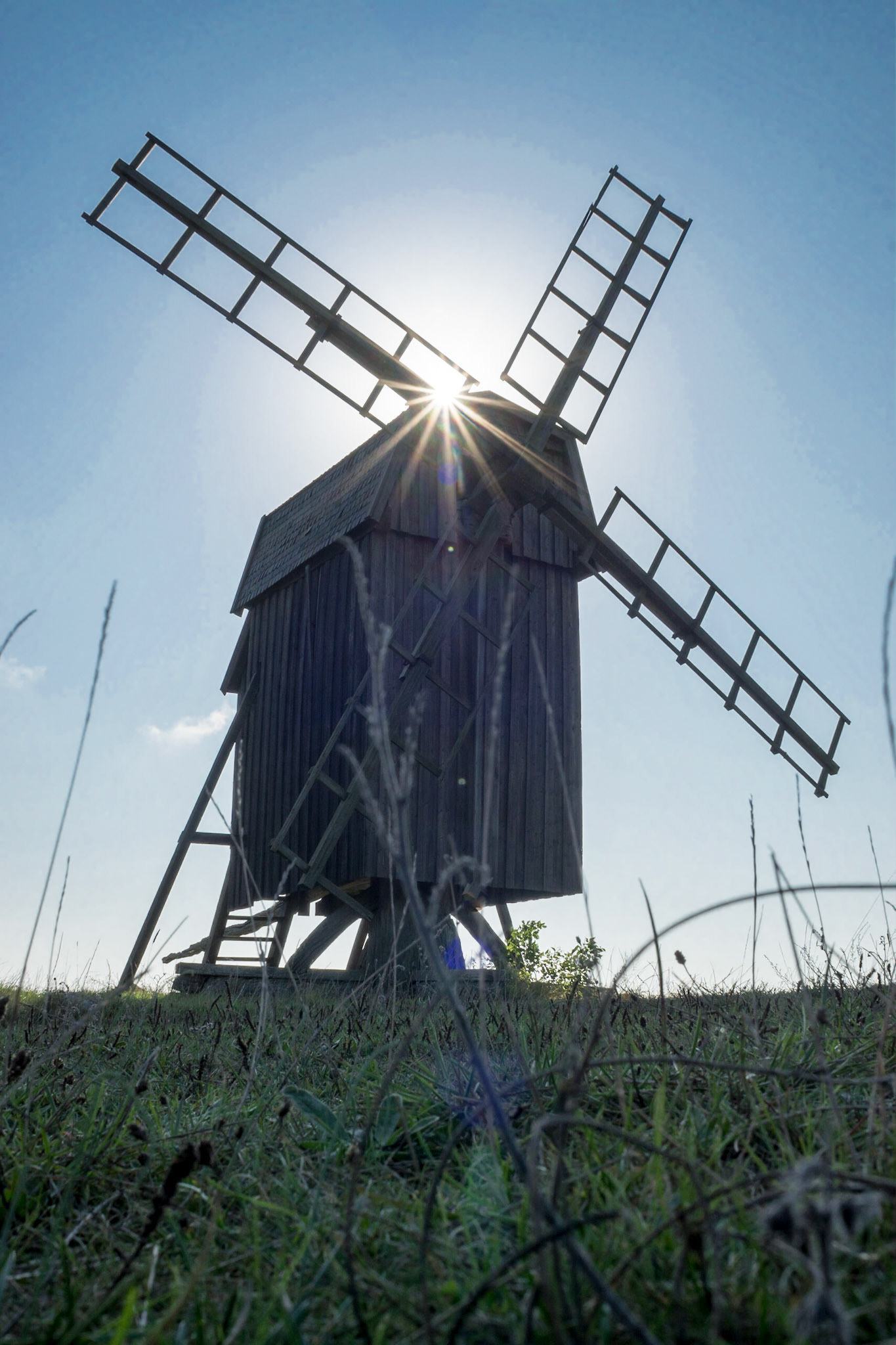 ISO 100 | 24 mm | f/16 | 1/160 s