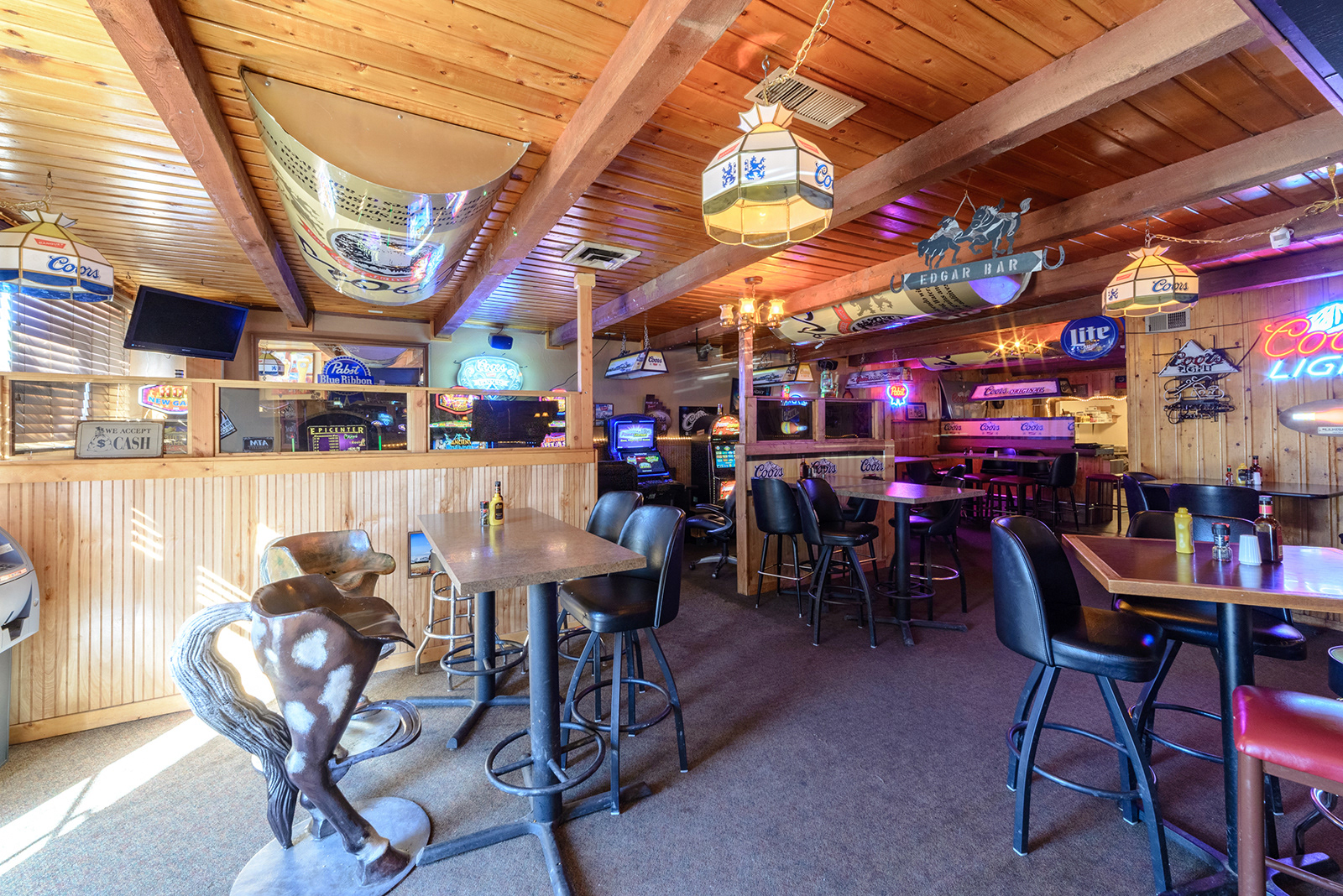 Nickolas Olson Edgar Bar