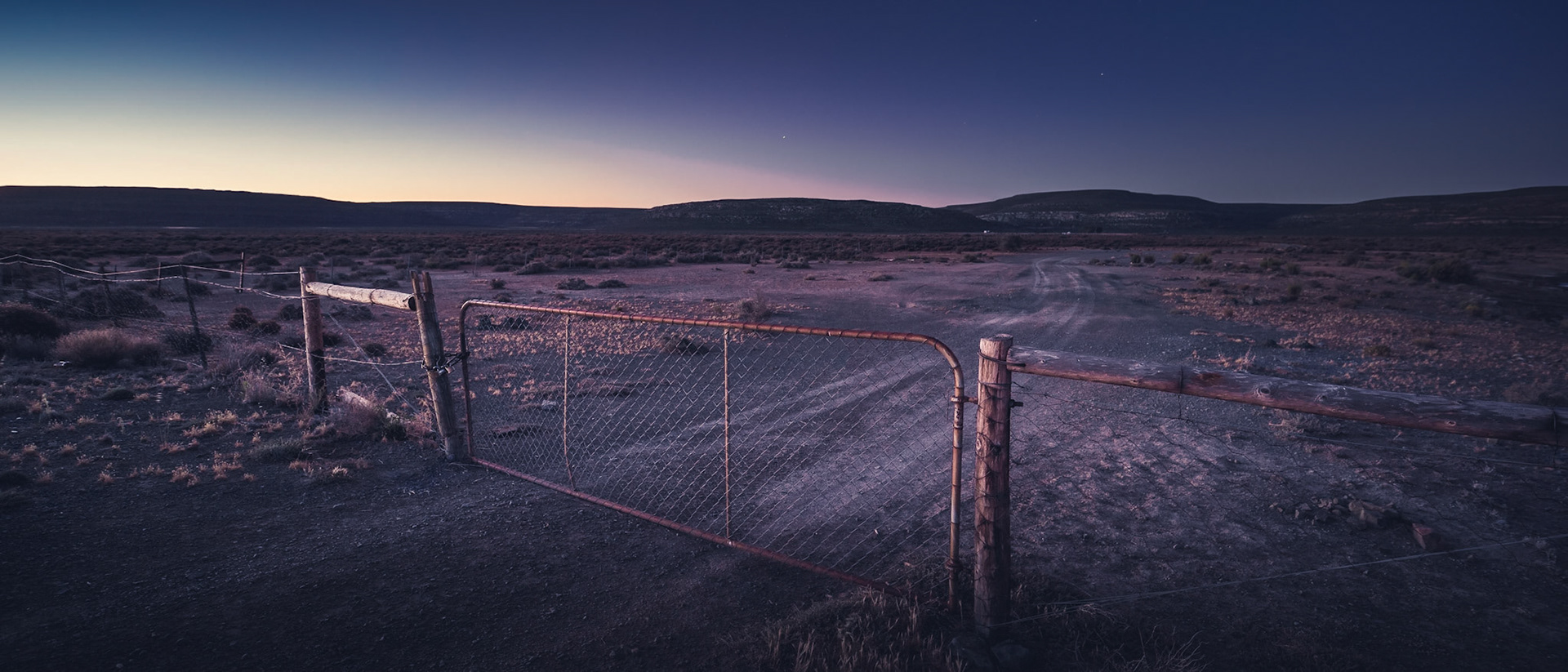 Gate to somewhere - Sutherland 2014