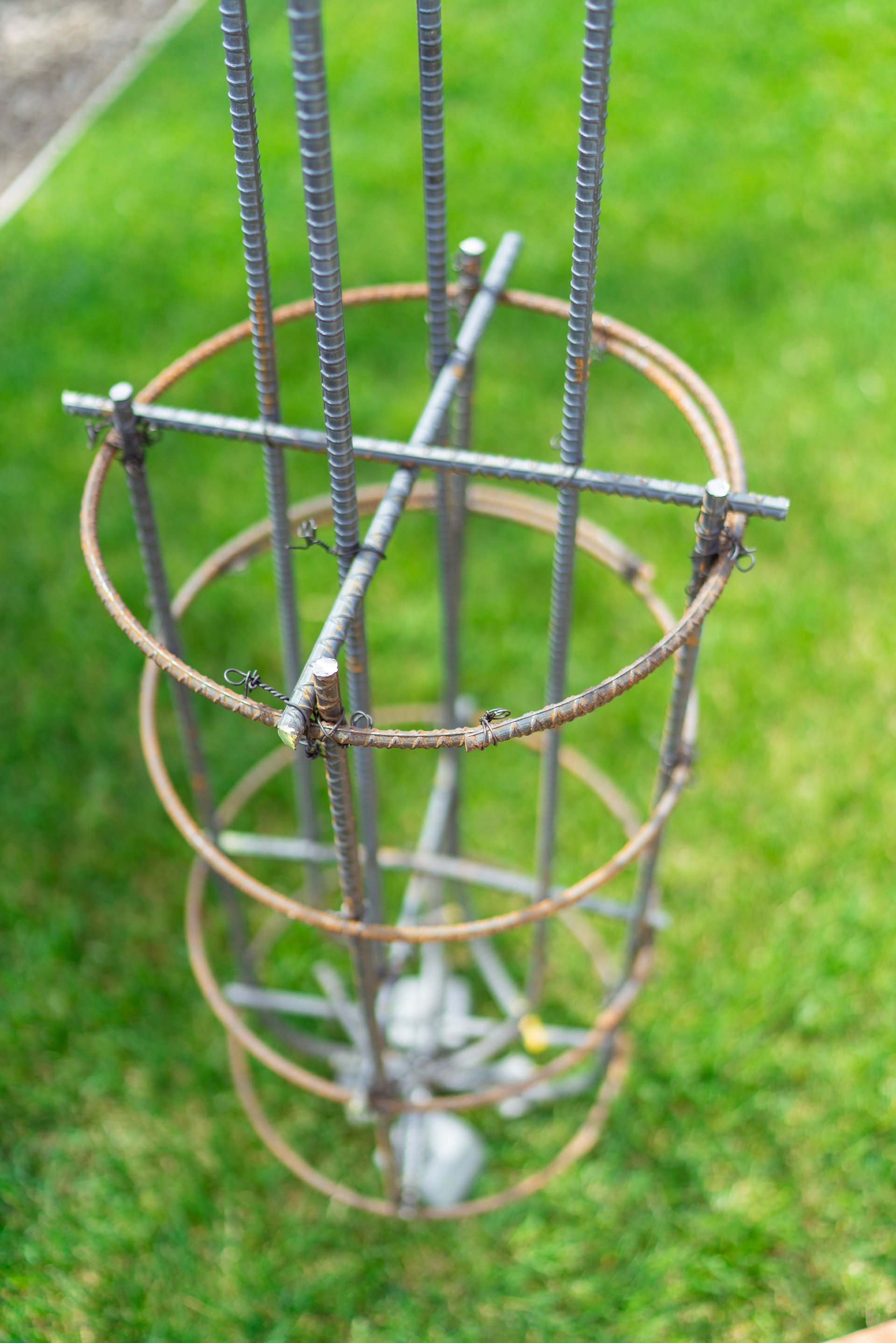 Base cage
