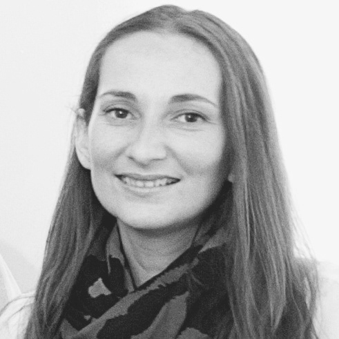 VANESSA MARTÍNEZ Administració