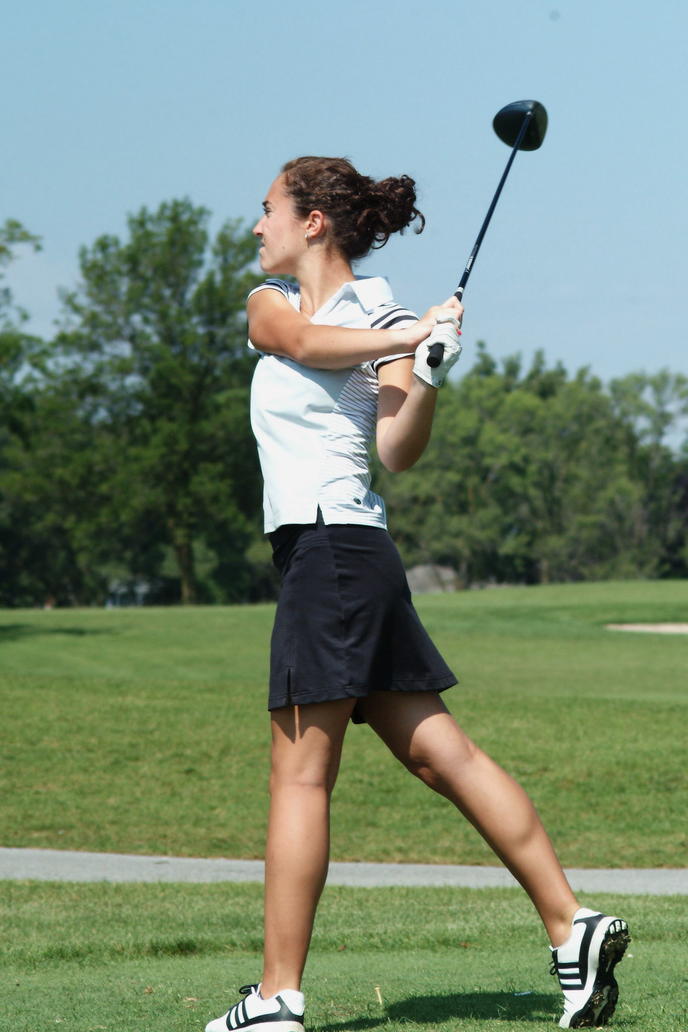 081808tvmGLFZAGOTTA_3 Tony V. Martin FLOSSMOOR-Marian Catholic's Mary Kate Zagotta during a competition at Coyote Run Golf Course on Monday.