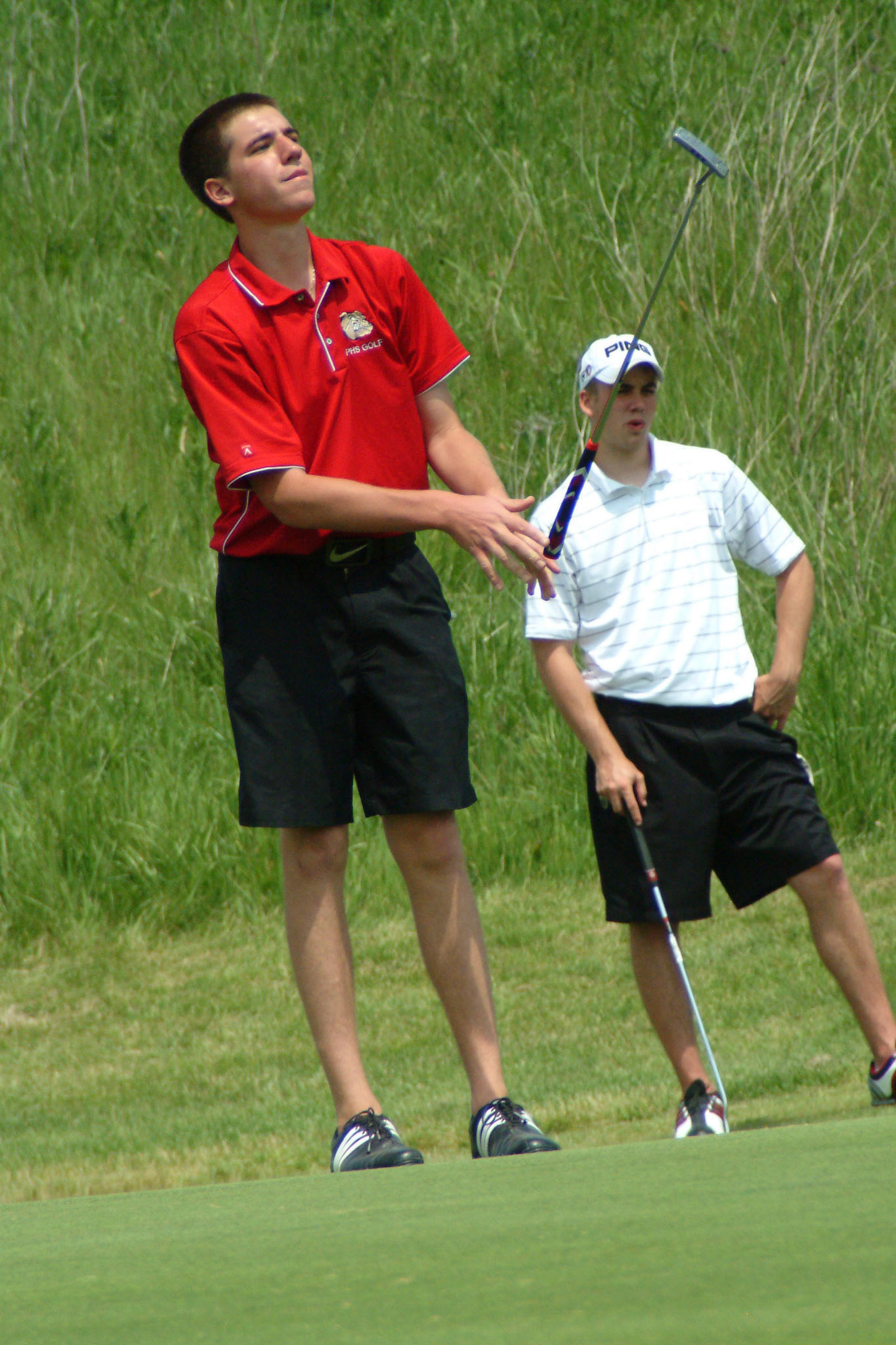 052309tvmBBGLFLCINVITE_1 Tony V. Martin CEDAR LAKE-CPHS sophomore Nick Grubnick. The Lake Central invitational on Saturday at Palmira.