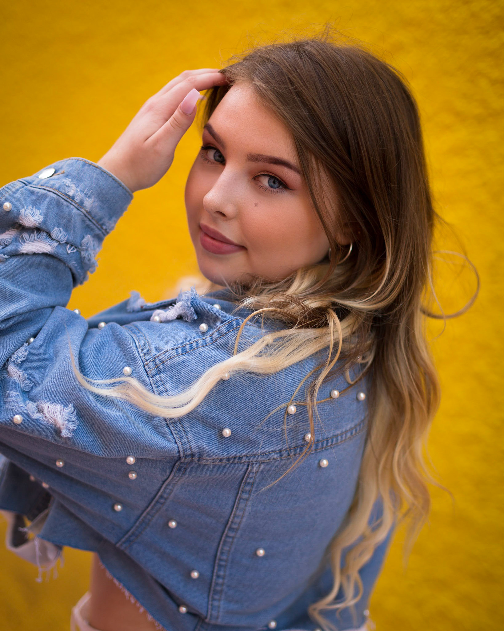 Model: Cora Schroenn