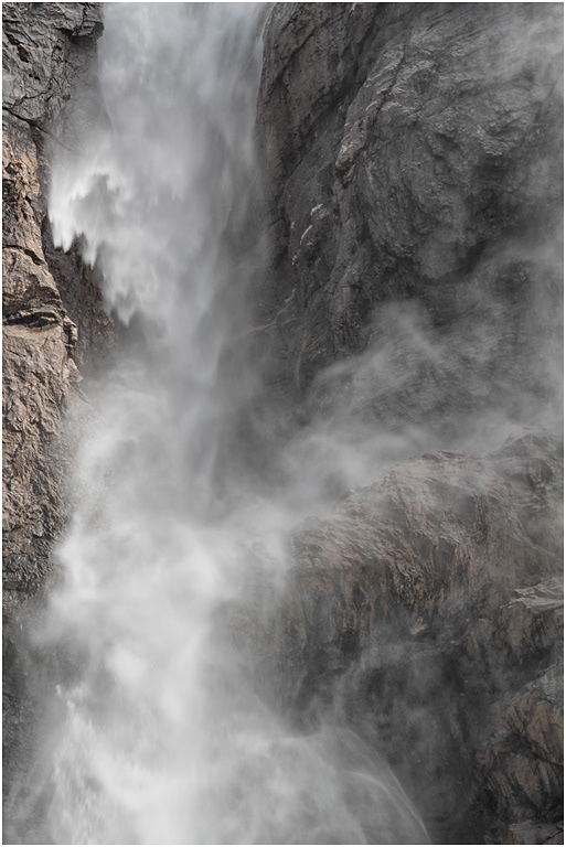 Takakkaw Falls, Yoho NP, BC