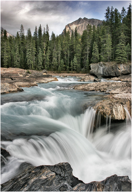 Falls at Natural Bridge, Yoho NP, BC