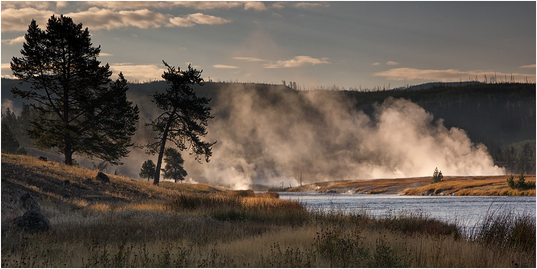 Firehole River, Midway Geyser Basin, Yellowstone NP