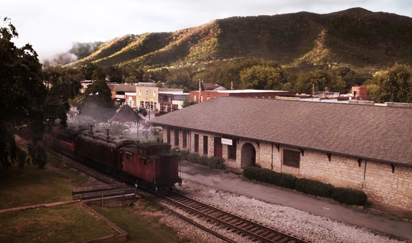 TRAIN STATION LOCATION SET