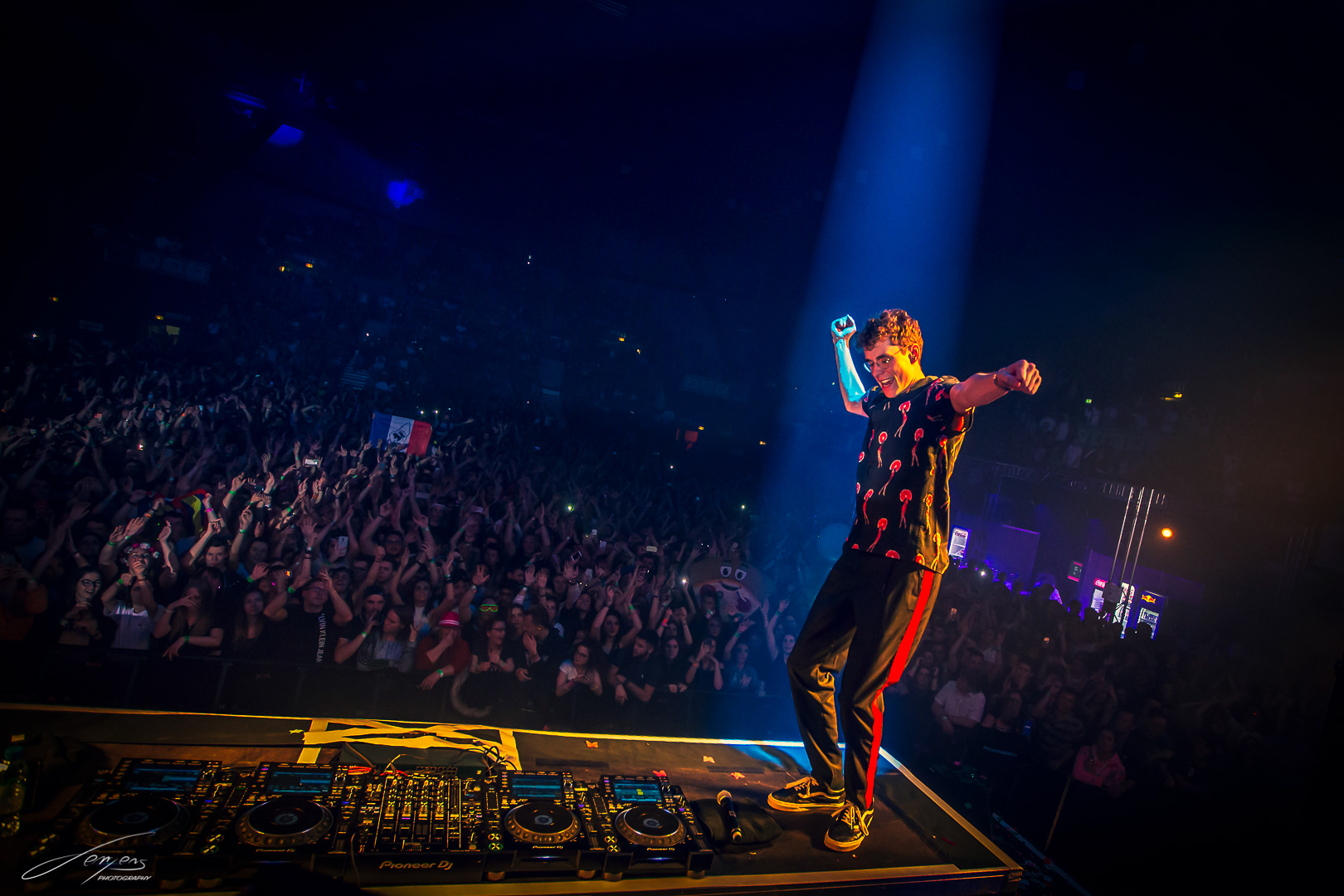 Lost Frequencies © Lempens Studio