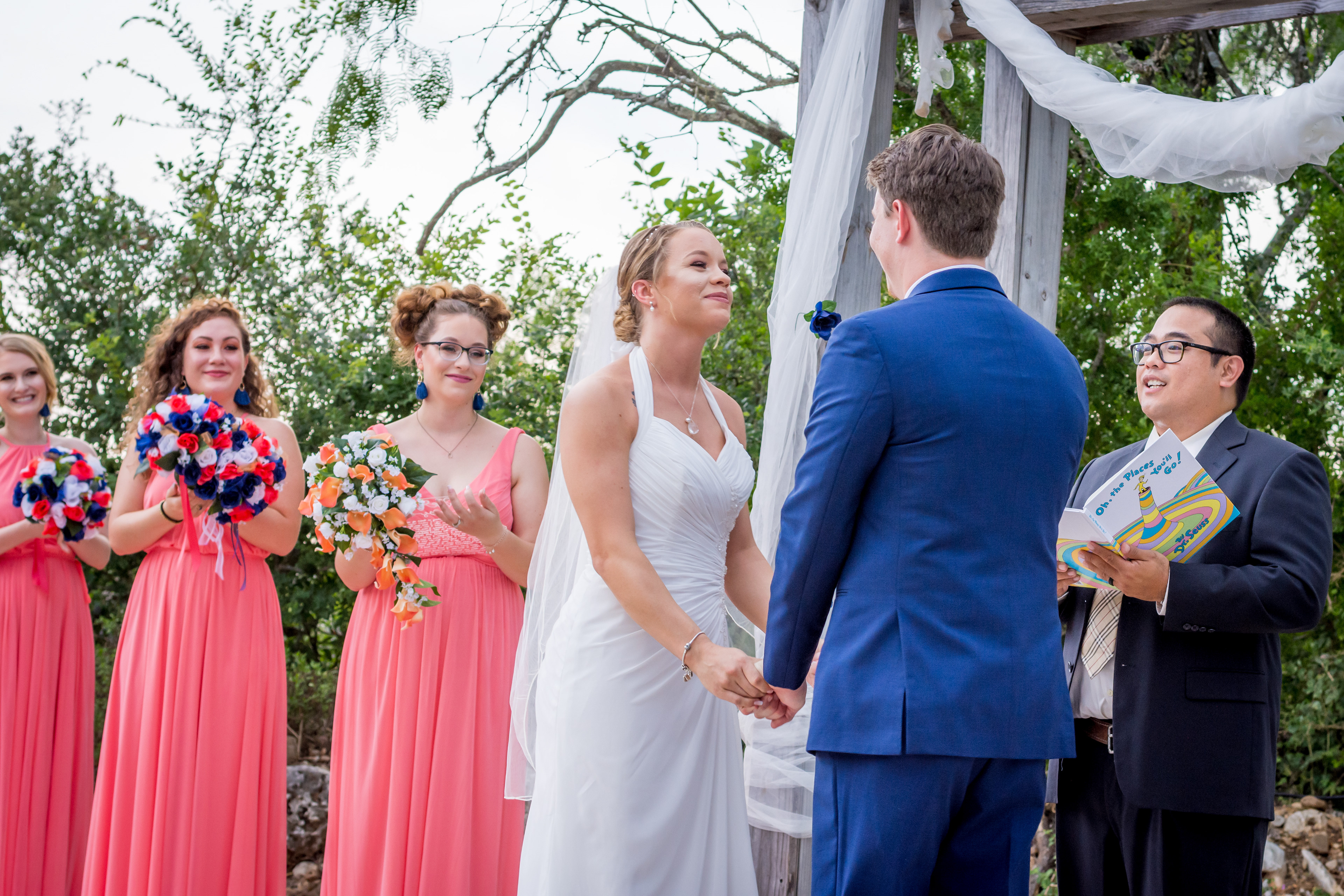 Wedding Day Photos taken in Seguin, TX by Wedding Photographer Aaron Resop @ Geronimo Oaks - Weddings and Events, 1377 Dietert Rd, Seguin, TX 78155