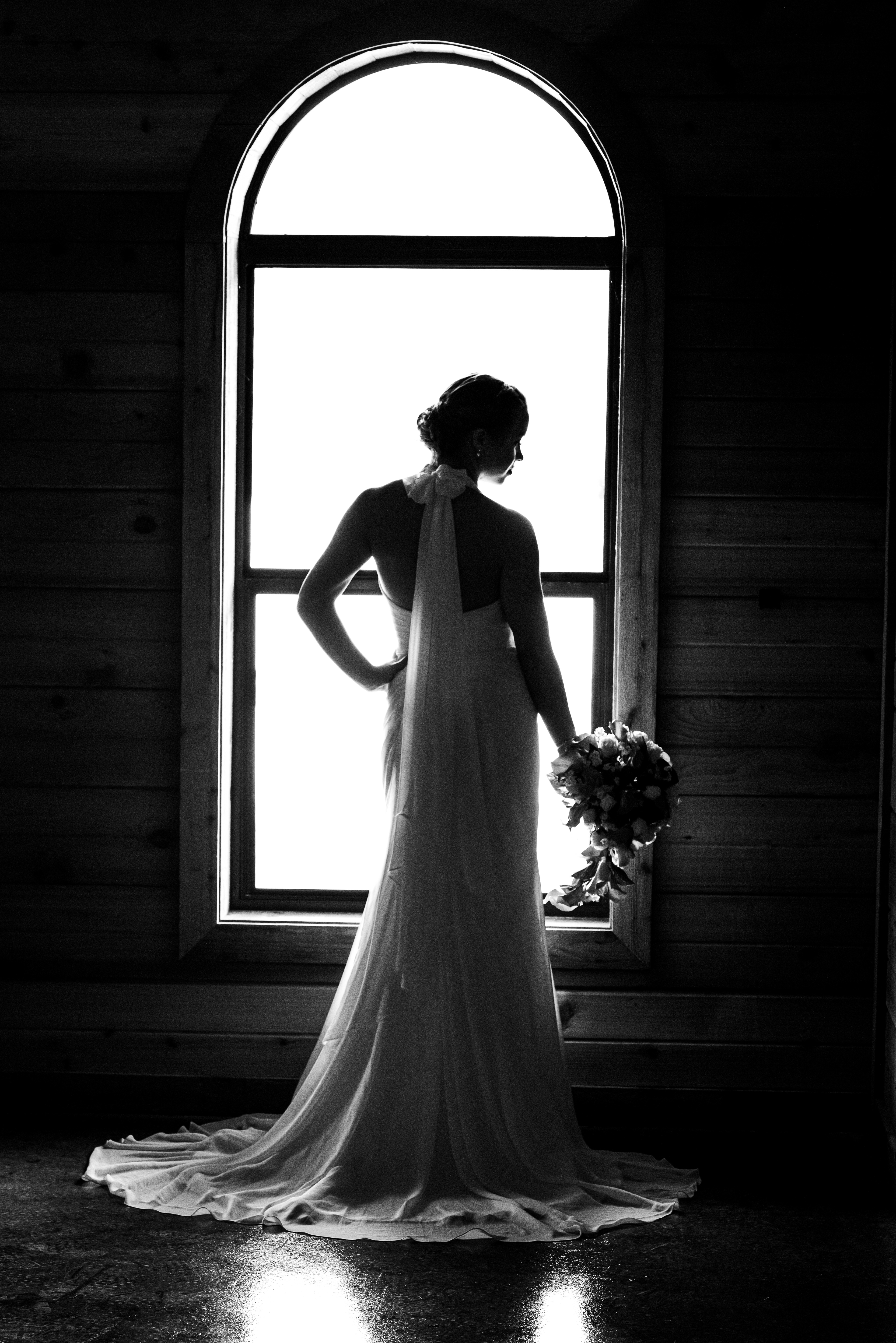 Wedding Day Photos taken in Seguin, TX by Wedding Photographer Aaron Resop @ Geronimo Oaks - Weddings and Events, 1377 Dietert Rd, Seguin, TX 78155