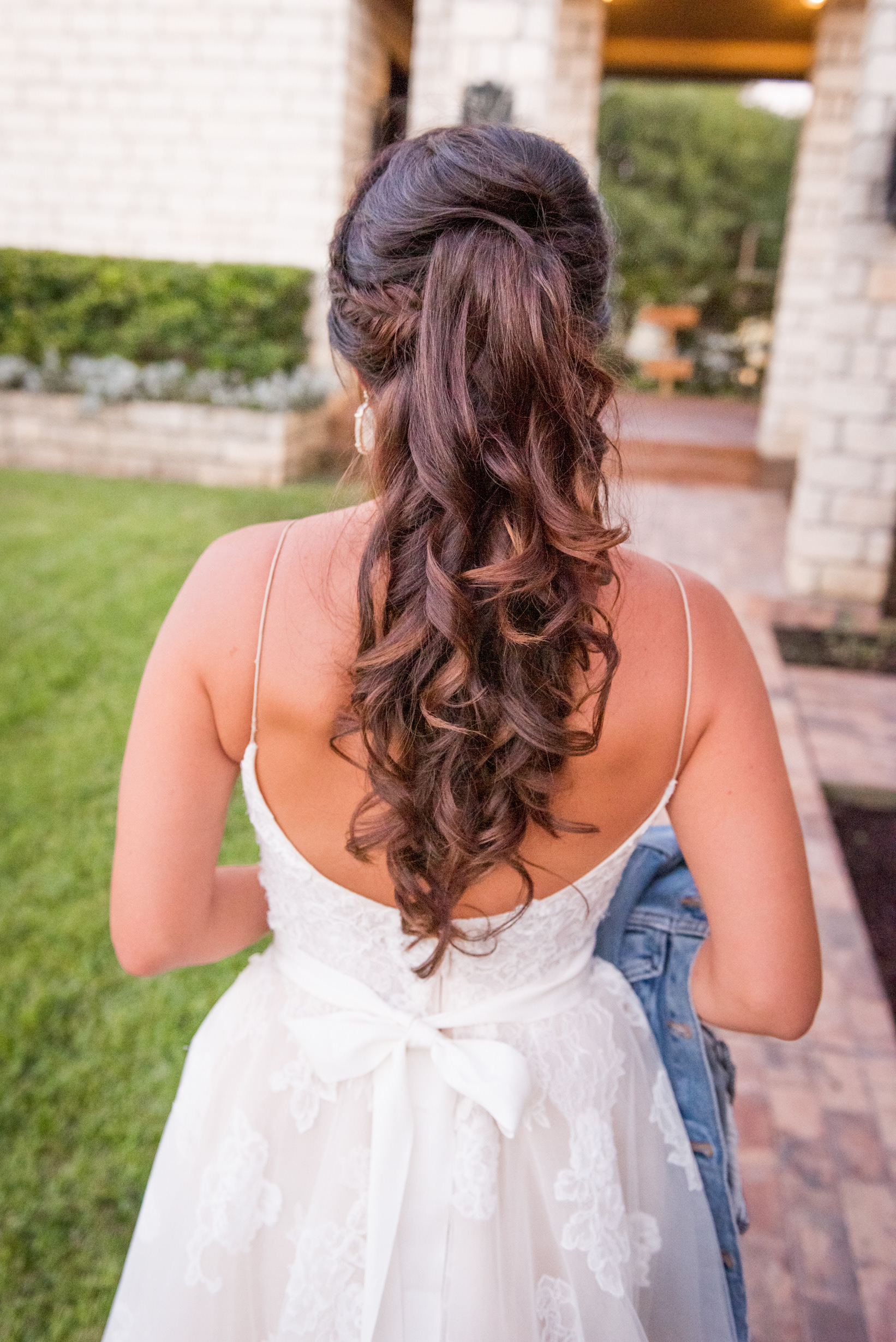 Wedding Day Photos taken in Brenham, TX by Wedding Photographer Aaron Resop @ permavista ranch & resort, Brenham, TX 77833