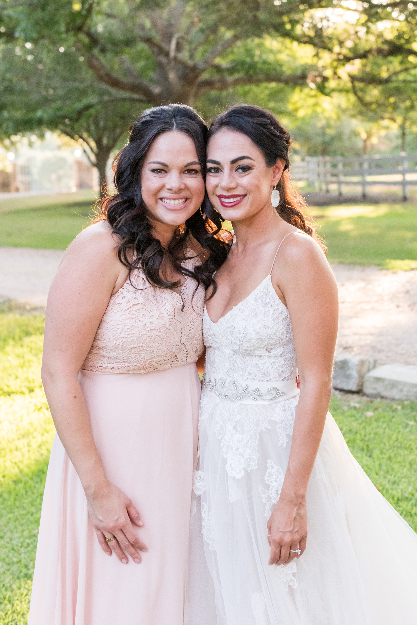 Wedding Day Photos taken in Brenham, TX by Wedding Photographer Aaron Resop @ permavista ranch & resort, Brenham, TX 77833
