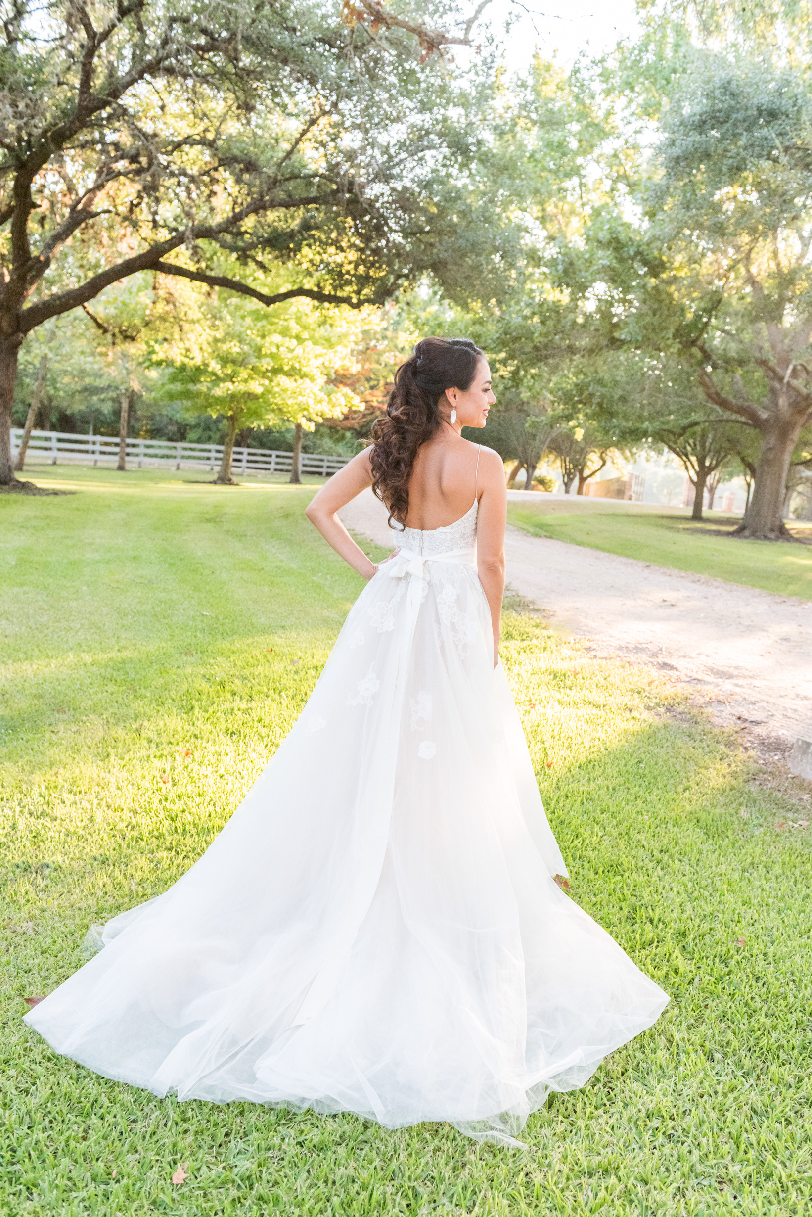Wedding Day Photos taken in Brenham, TX by Wedding Photographer Aaron Resop @ permavista ranch & resort, Brenham, TX 77833