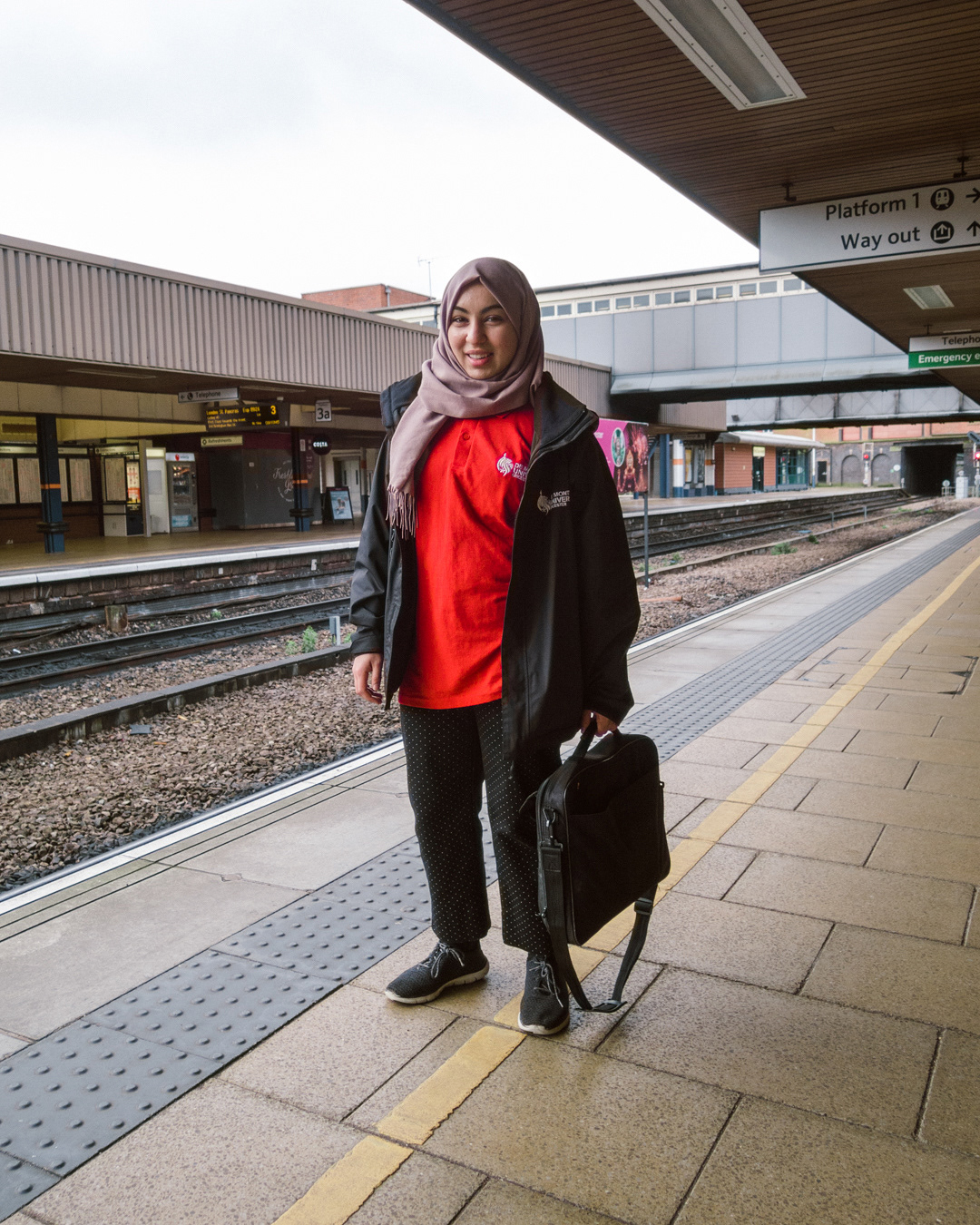 Day 070 / Yomna: “So I am hoping for a future where the generation now has access to everything they have now but they use it in a way that builds a brighter future for themselves. So at the minute we're all obsessed with our smart phones. If you look at any train station everyone is just on their phone trying to avoid everyone. I want a future where, yes, we have all this technology but we're using it in a way that is bettering ourselves rather than hindering ourselves. I'm hoping for a future where Brexit is something you talk about and it puts a smile on your face. Because at the minute when you talk about Brexit it doesn't really put a smile on your face. If it puts a smile on your face its because someone makes a joke about it. I want good to come out of Brexit. I want people to flourish out of Brexit. Britain has so much potential and like Boris Johnson says, he wants to unleash potential - as much as I disagree with Boris Johnson - I believe that hating on him and trying to destroy everything he's trying to build is not going to help the situation. I think we need to all come together. I'm also hoping that people will wake up to the reality of climate change and realise that climate change is a real thing and its not just made up and that we will start making a difference. I hope that one day all these little actions that we make can all build, all build up together (and) we can see the fruit of our labour. But we still have time and there is always hope and we have time to stop, reflect and change. I think that should be something that everyone tries to implement in their life. You want to be continuing through a path of recovery - thats what it is - its about recovery.”