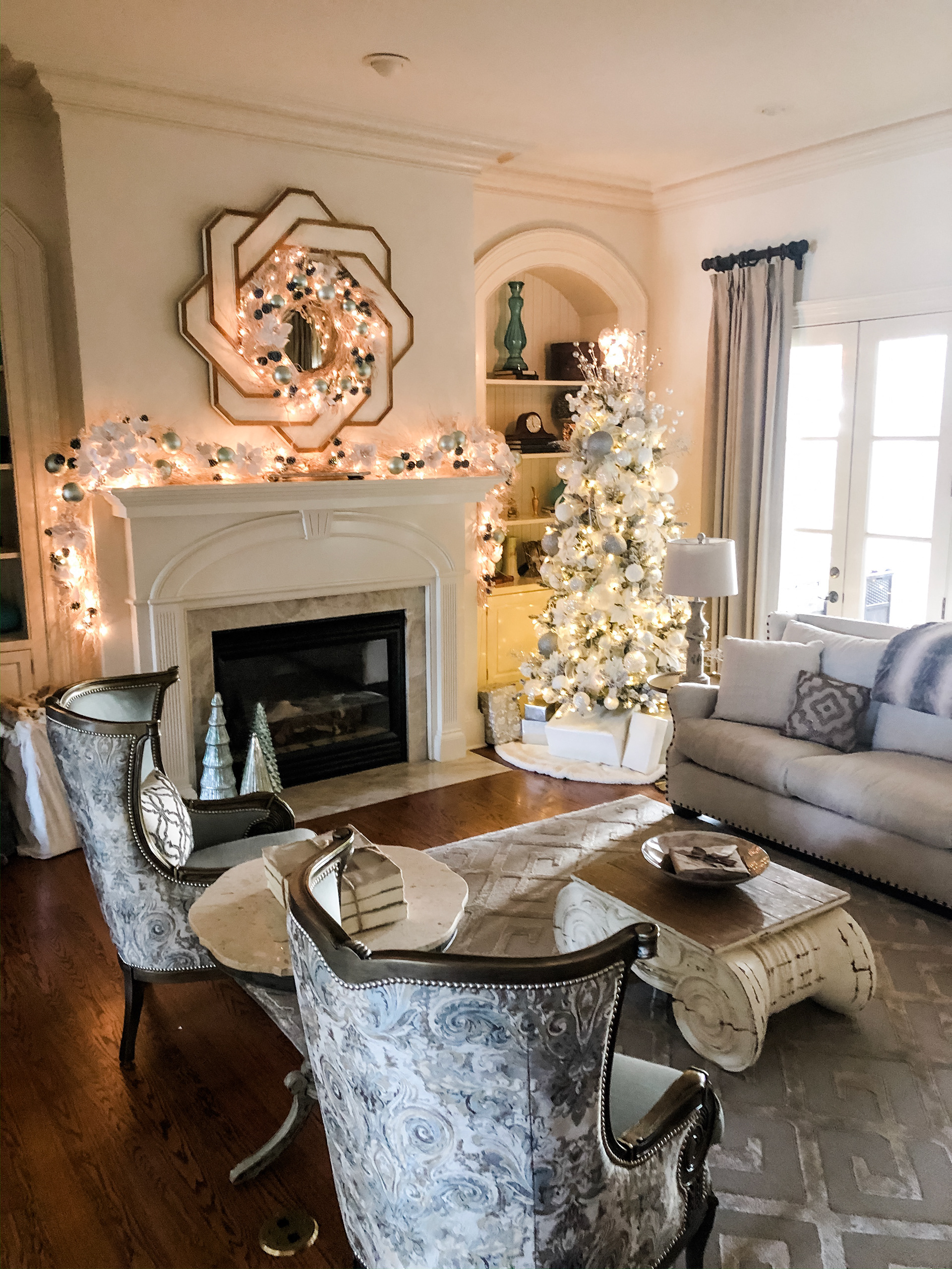 Residence Living Room at Christmas