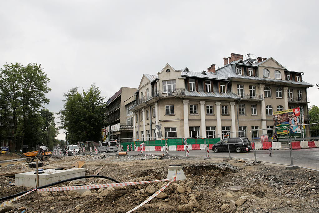 Skrzyżowanie drogi do Olczy z Oswalda Balzera w Zakopanem 02-09-2019. Photo Jan Sandner
