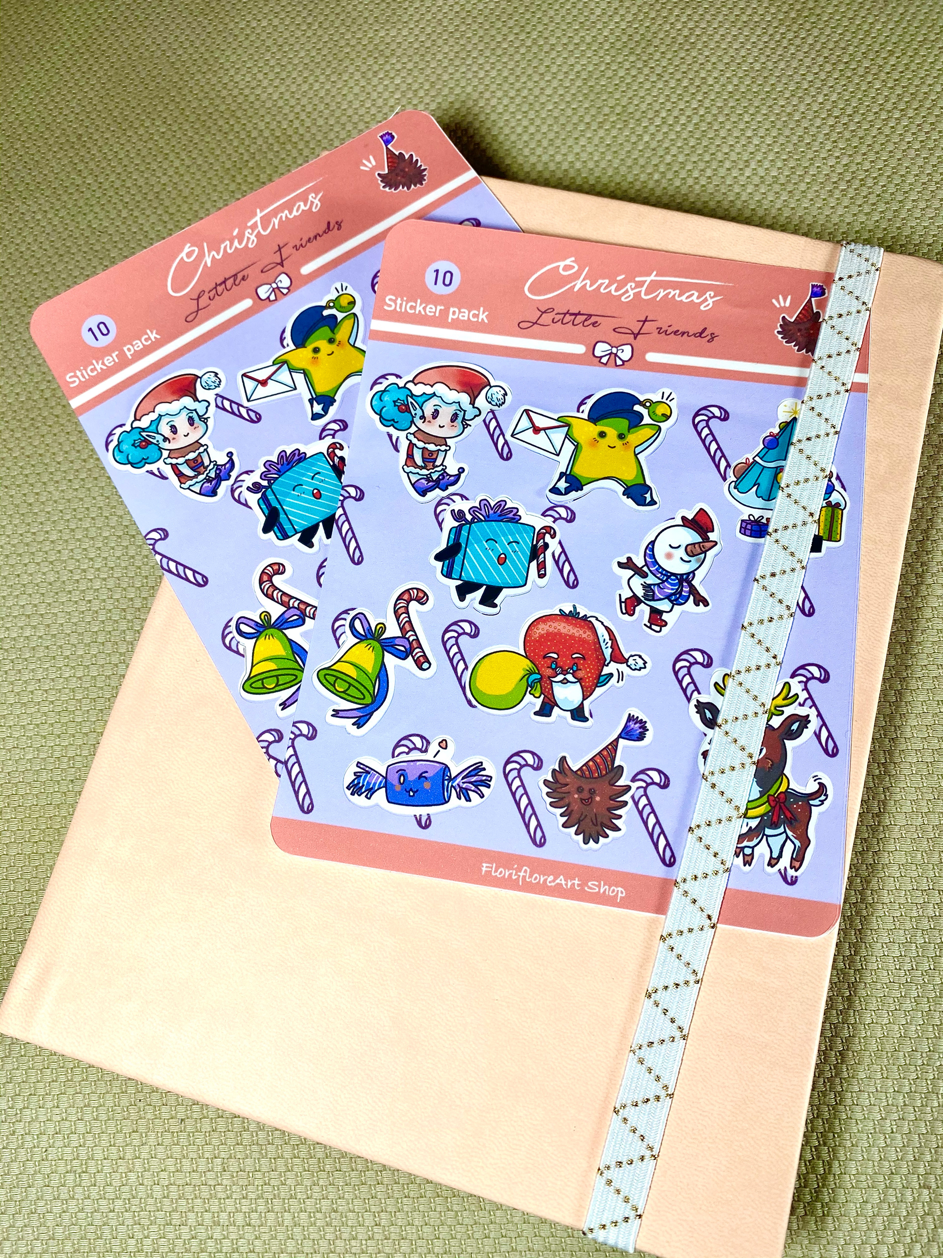 Planche de mignons petits autocollants de Noël