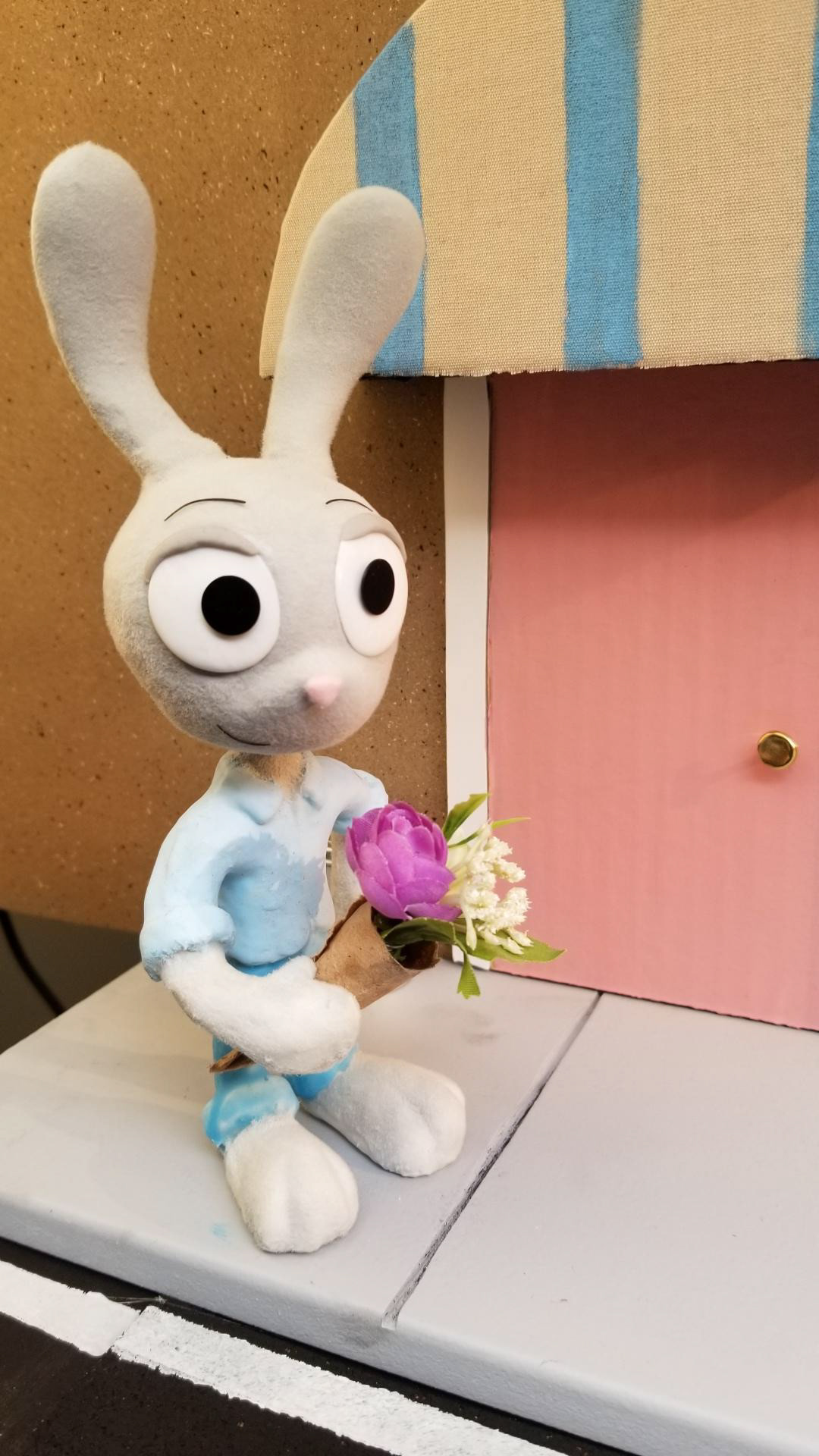 The puppets are flocked silicon around wire frames.