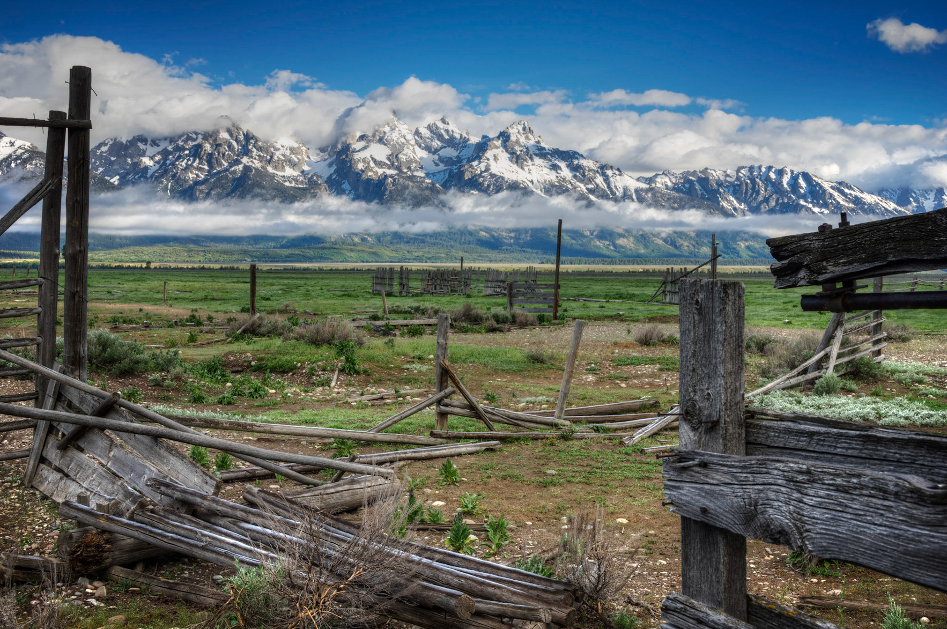 Some of the old fencework at the John Moulton barn on Mormon Row, shortly after sunrise.A few weeks after I was here, the Youth Conservation Program had a project here to do some restoration work on the fences.  I'm not quite sure what they look like now.  For some reason, the dilapidated look appeals to me.Grand Teton National Park15 June 2014This is an HDR image consisting of 3 exposures merged in Photomatix Pro. Additional processing in Lightroom and Photoshop.PENTAX K-3, Sigma 18-250mm f/3.5-6.3 DC OS HSMISO 100 28 mm  ¹⁄₃₀ sec at ƒ / 11Prints of my work are available from my website at http://www.fingolfinphoto.comFollow me on Facebook at http://www.facebook.com/fingolfinphoto or http://www.facebook.com/pesterleAlso, http://500px.com/pesterle   http://www.flickr.com/photos/fingolfinphoto
