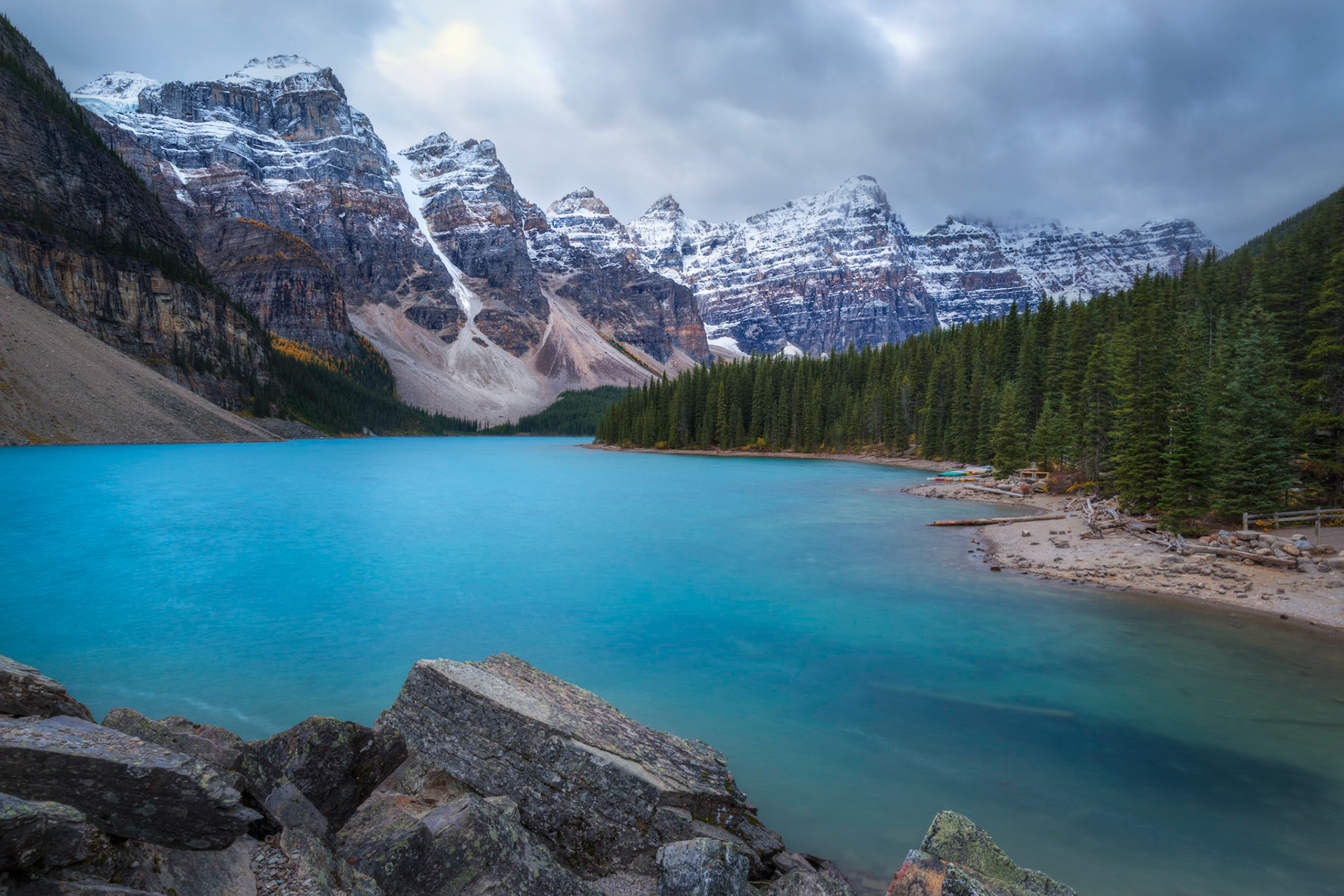 Before sunrise, on a very cloudy and windy morning at Moraine Lake.Banff National ParkAlberta, CanadaSeptember 18, 2016This is an HDR image consisting of 3 exposures merged in Lightroom. Additional processing in Lightroom and Photoshop.Pentax K-1, HD PENTAX-D FA 15-30mm F2.8ED SDM WRISO 100 20 mm  6.0 sec at ƒ / 16