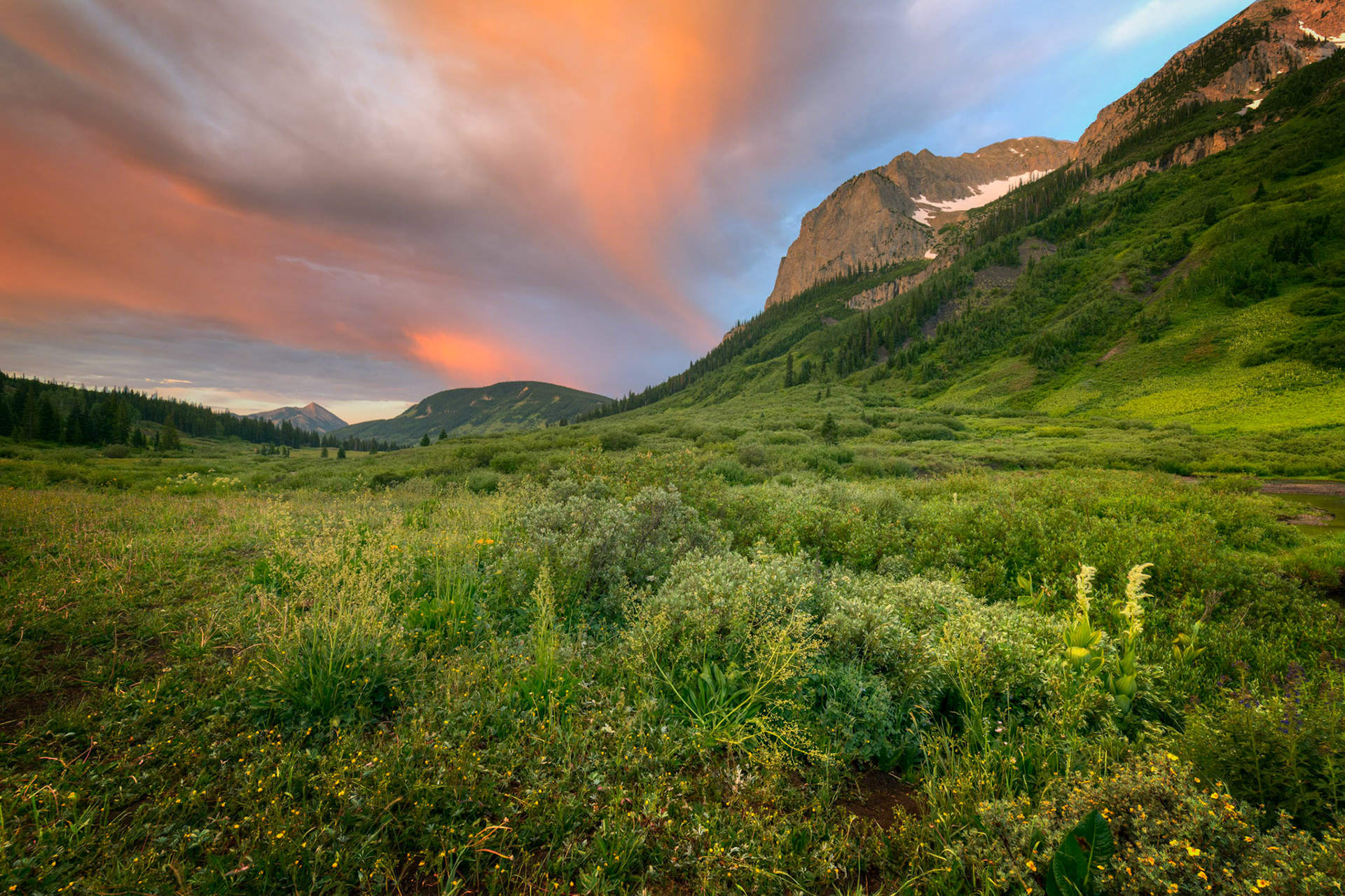 Sunrise along the East River, near the former town of Gothic.Crested Butte, ColoradoJuly 11, 2017This is an HDR image consisting of 3 exposures merged in Photomatix Pro. Additional processing in Lightroom and Photoshop.PENTAX K-1, HD PENTAX-D FA 15-30mm F2.8ED SDM WRISO 100 15 mm  ⅛ sec at ƒ / 16