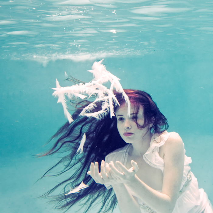 Elena Kalis Underwater Photography - Portrait of a Girl