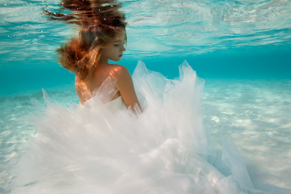 Elena Kalis Underwater Photography Underwater Bride