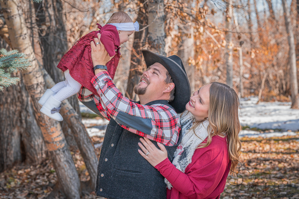 Family picture of the Kallevig family taken by Scott Campbell Photography MT