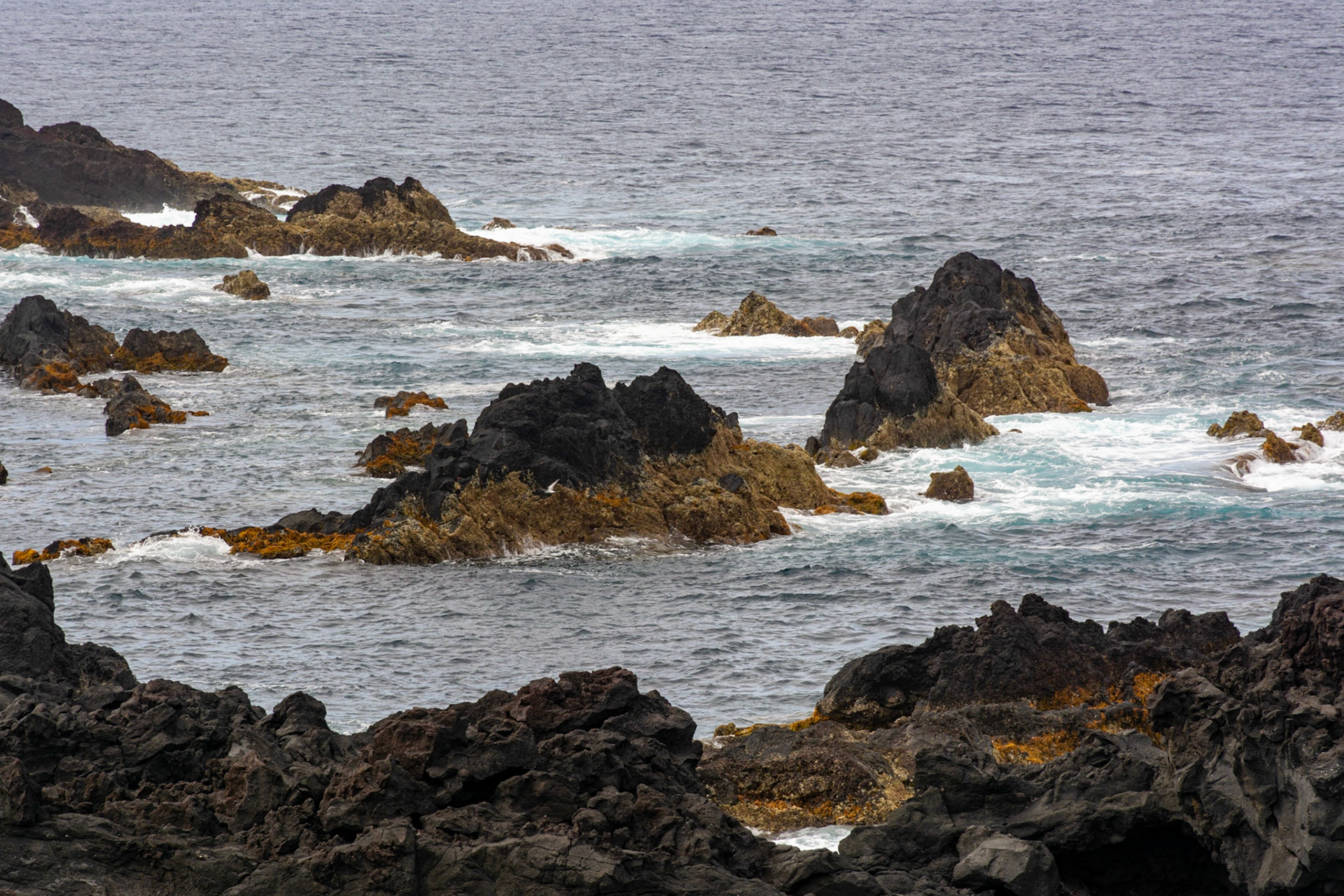 Mosteiros Azores